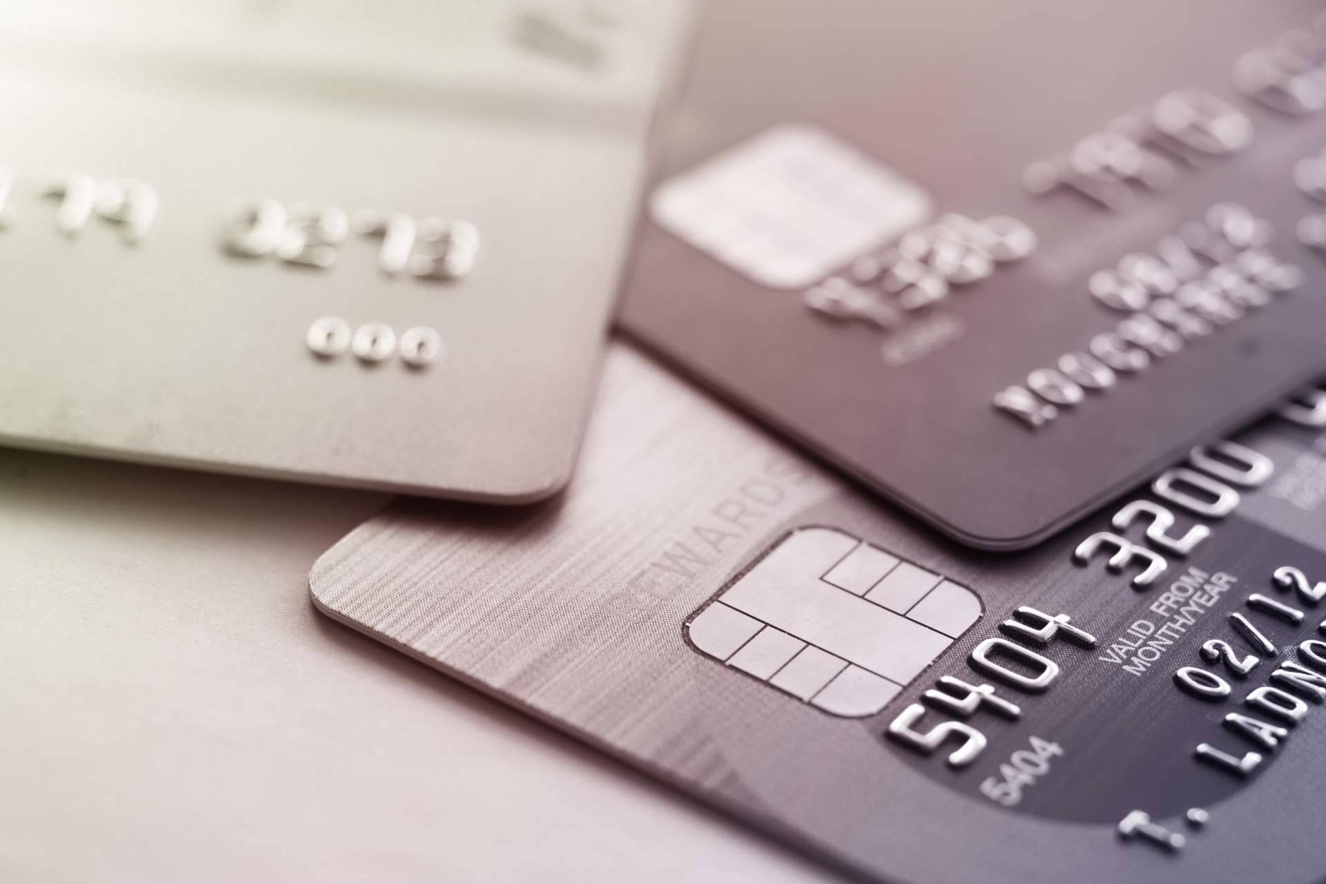 ¿Cómo cancelar tarjeta de crédito por teléfono?, por Comoanulartutarjetadecredito.com