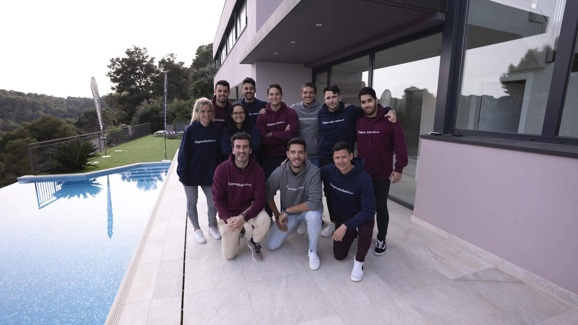 Emprendedores.com asegura que el momento es ahora y la solución es el emprendimiento online​