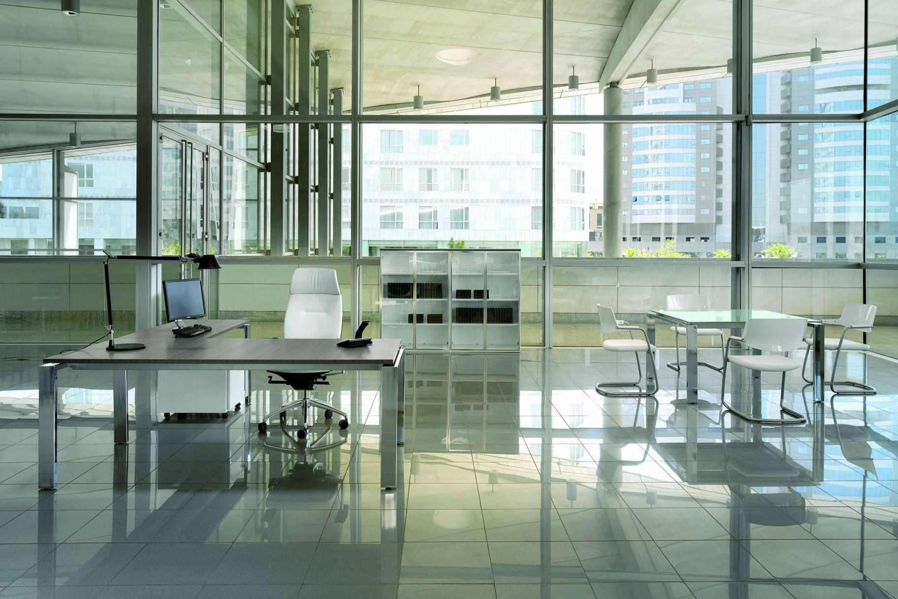 Officedeco dispone de mobiliario de oficina en Madrid con montaje gratuito