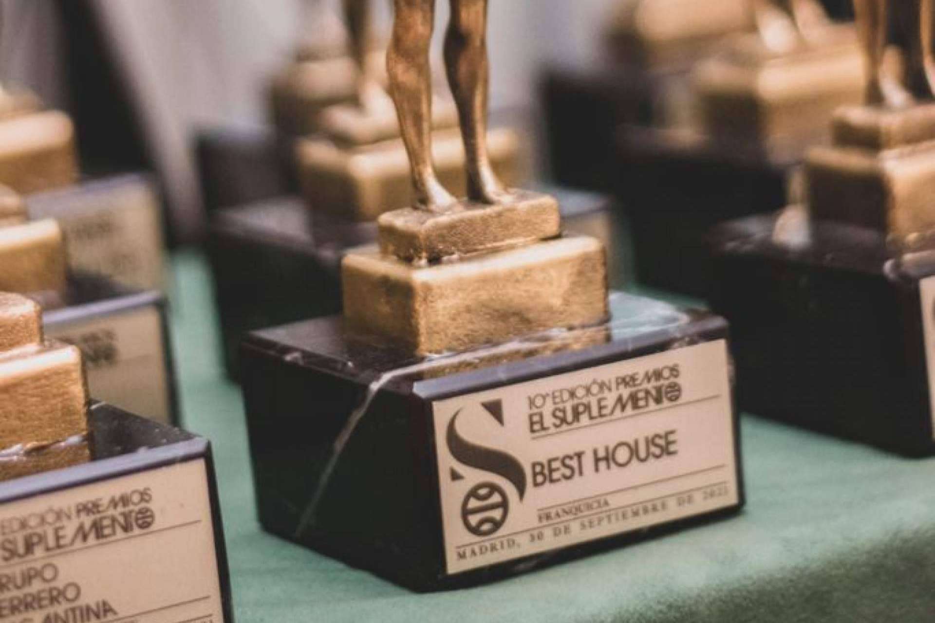 Best House consigue el galardón a Mejor Franquicia Inmobiliaria en la 10ª edición de los Premios Nacionales El Suplemento