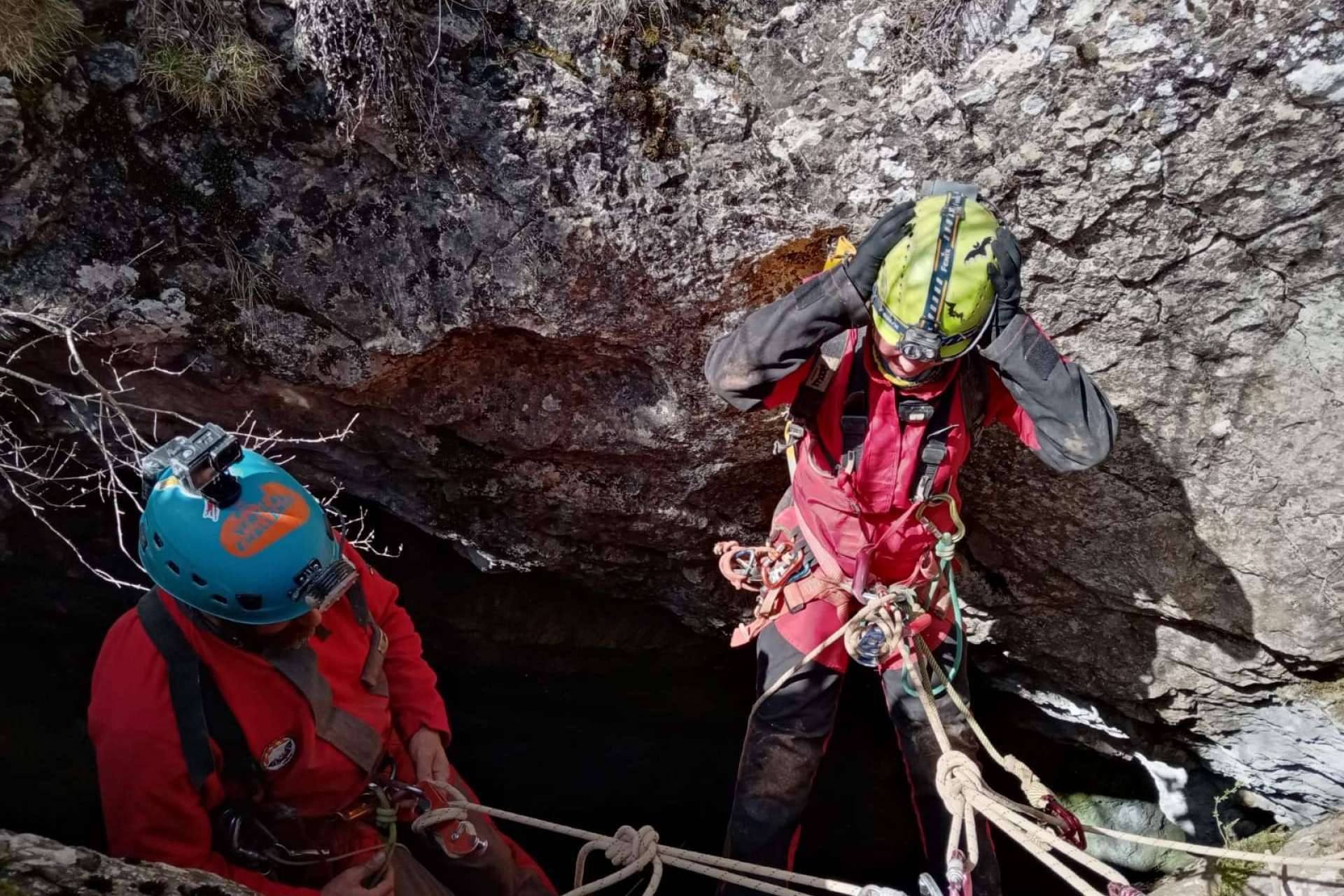 El curso de formación de iniciación a la espeleología de Vertical Challenge se programa para el mes de noviembre