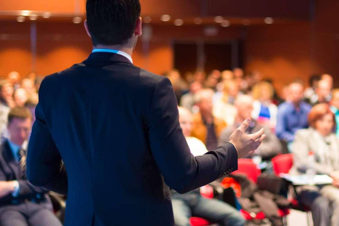 Distintos ponentes participarán en el evento de Coaching Cuántico para reflexionar sobre la relación con uno mismo, el amor propio y los procesos de transformación personal