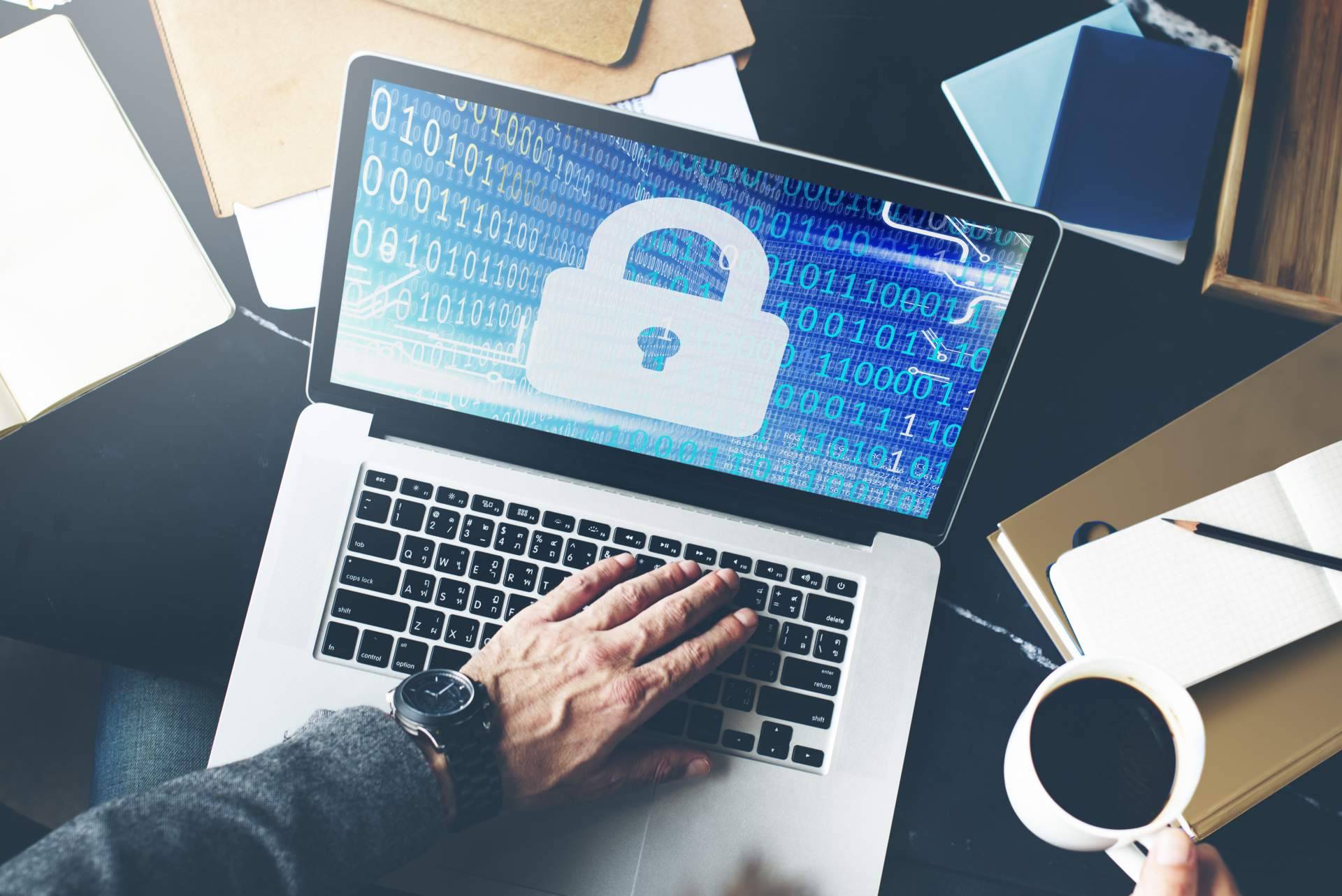 La empresa TeBorramos cuenta con abogados especialistas en el derecho al olvido y explica cómo es posible eliminar publicaciones y noticias negativas de internet, así como salir de los ficheros de morosidad