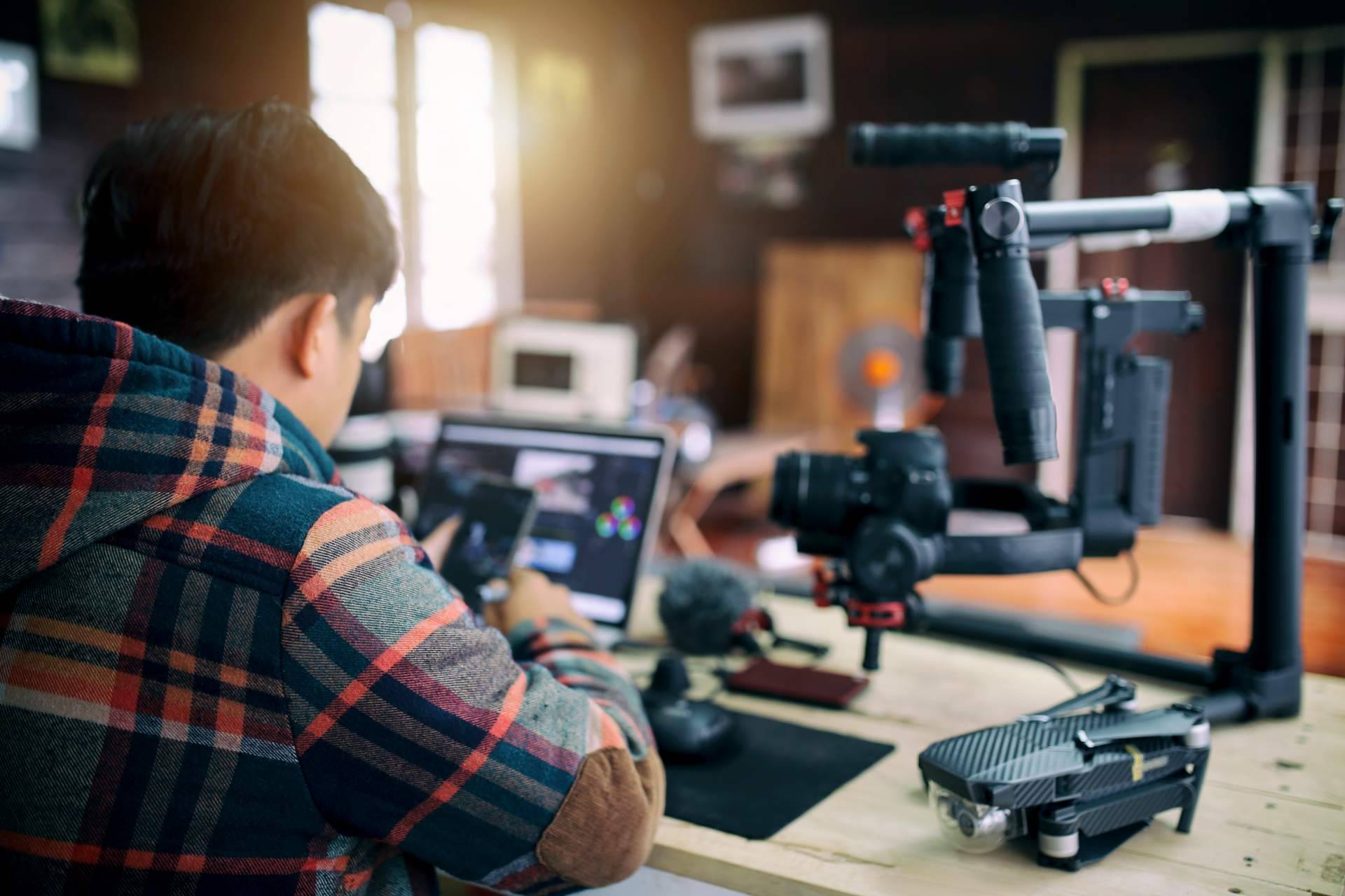 La productora de vídeo FlitCut es capaz de generar vídeos para empresas en todo el territorio nacional