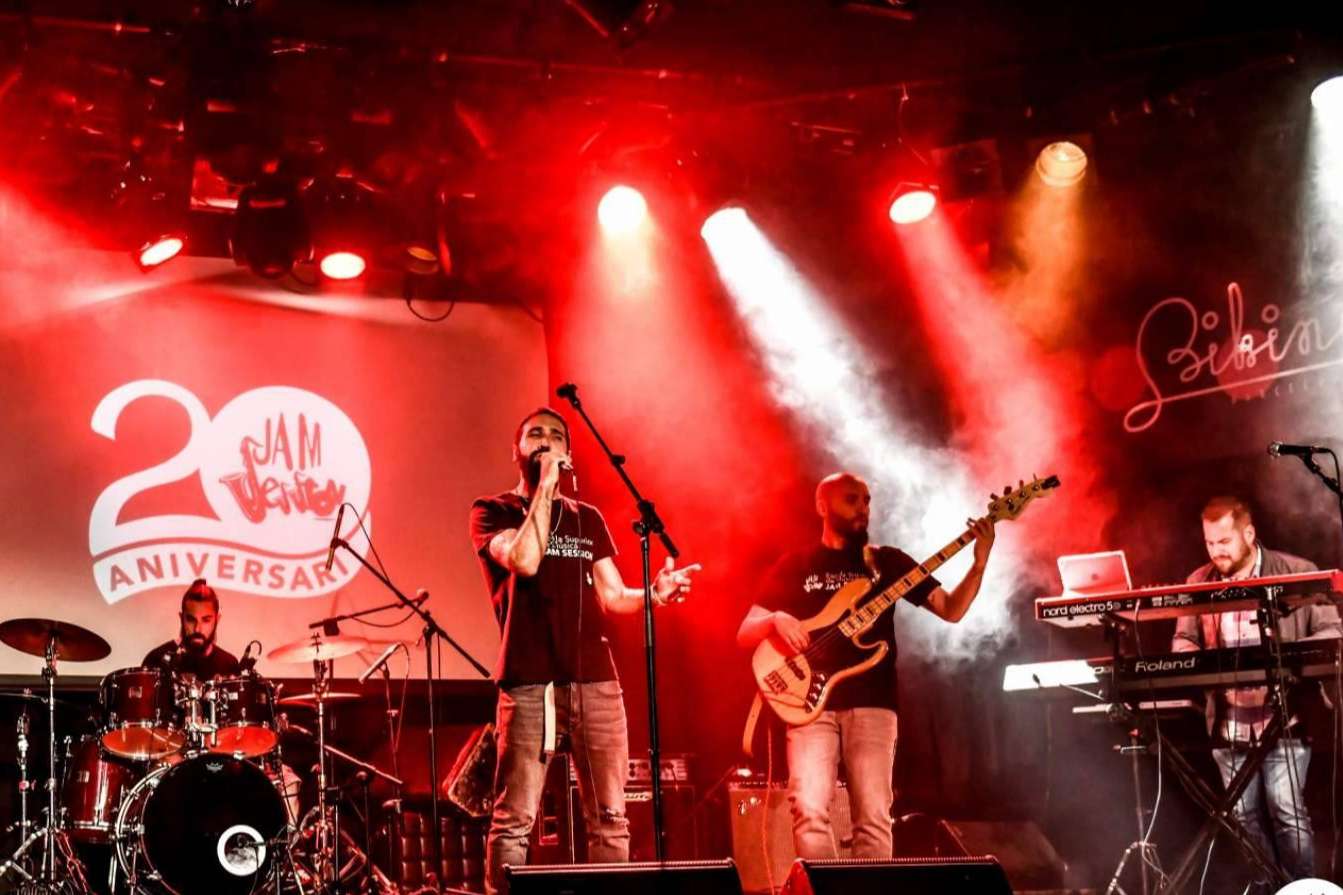 El Grado Universitario de Interpretación en el ámbito del rock, músicas urbanas y tendencias ofrecido por la Escuela Superior de Música Jam Session