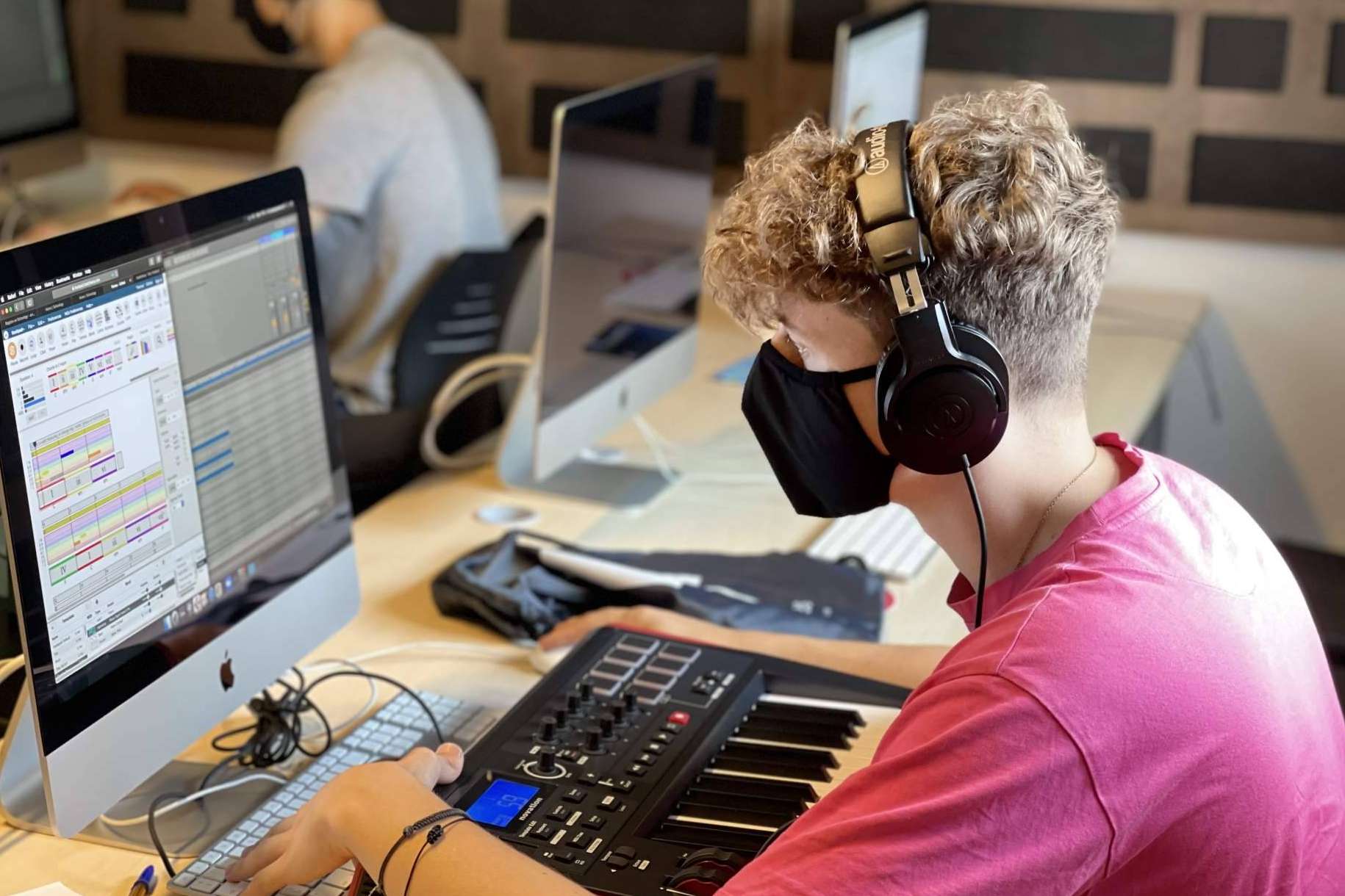 EUMES, la escuela de producción musical, se adapta a las nuevas necesidades del mercado