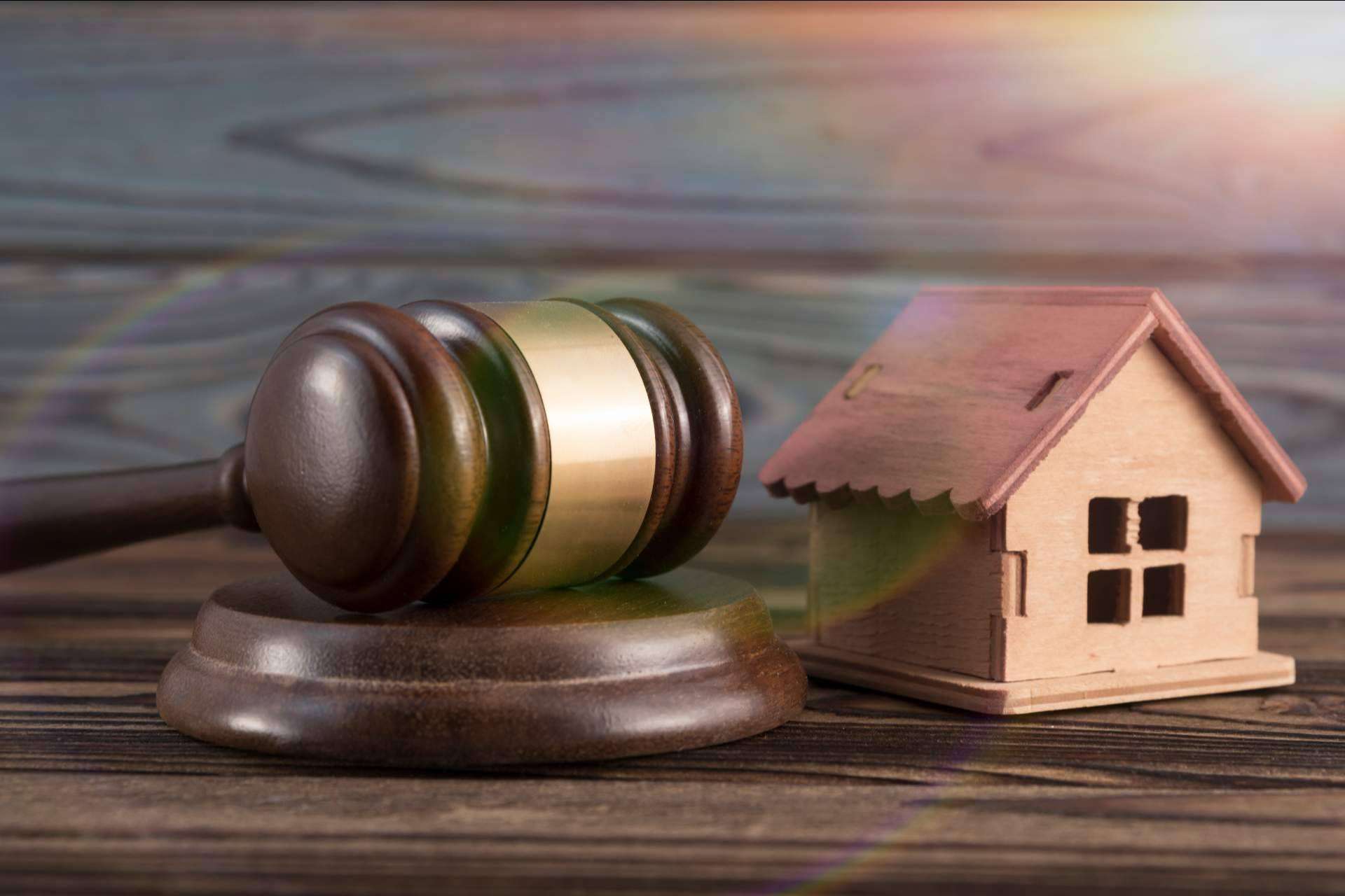 Las ventajas de contar con Carlos Baño León, el despacho de abogados en Alicante especializado en derecho inmobiliario