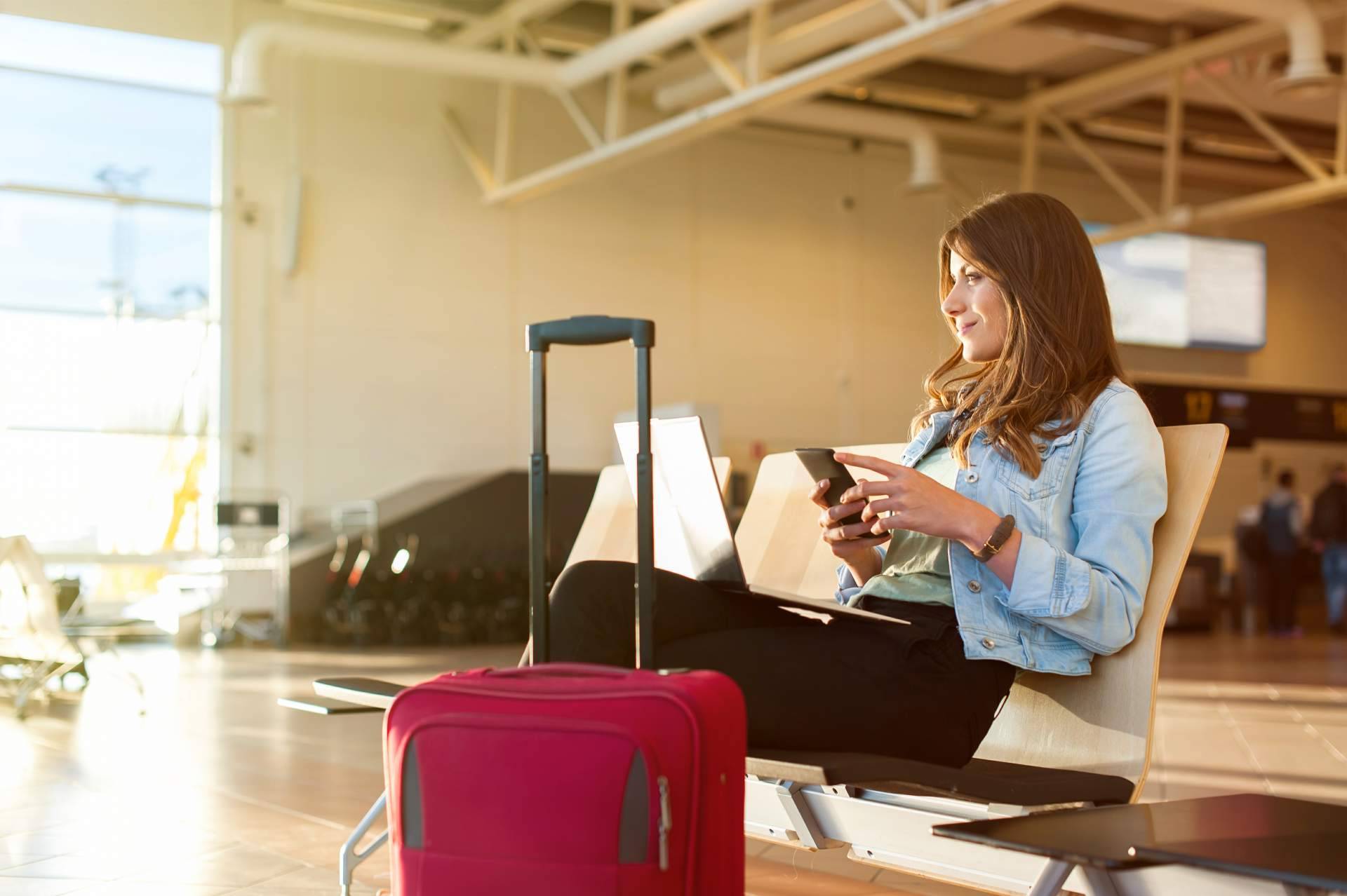 Seguro de viaje internacional y salud para estudiantes que viajan a España, por Coverontrip
