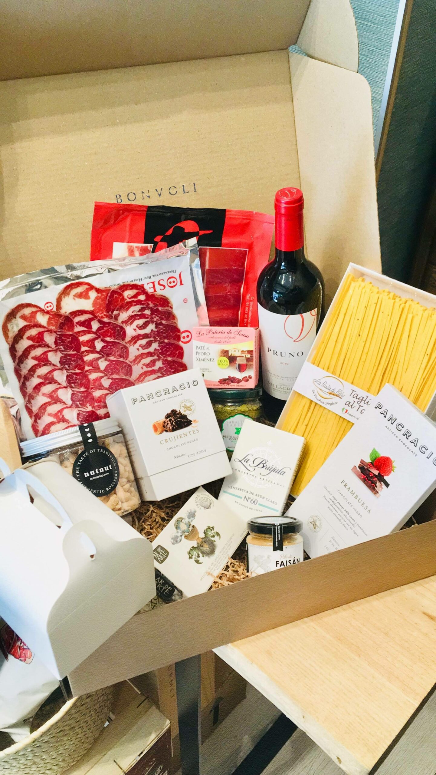 Bonvoli es una tienda online que nació en Madrid, en el corazón del Barrio de Salamanca