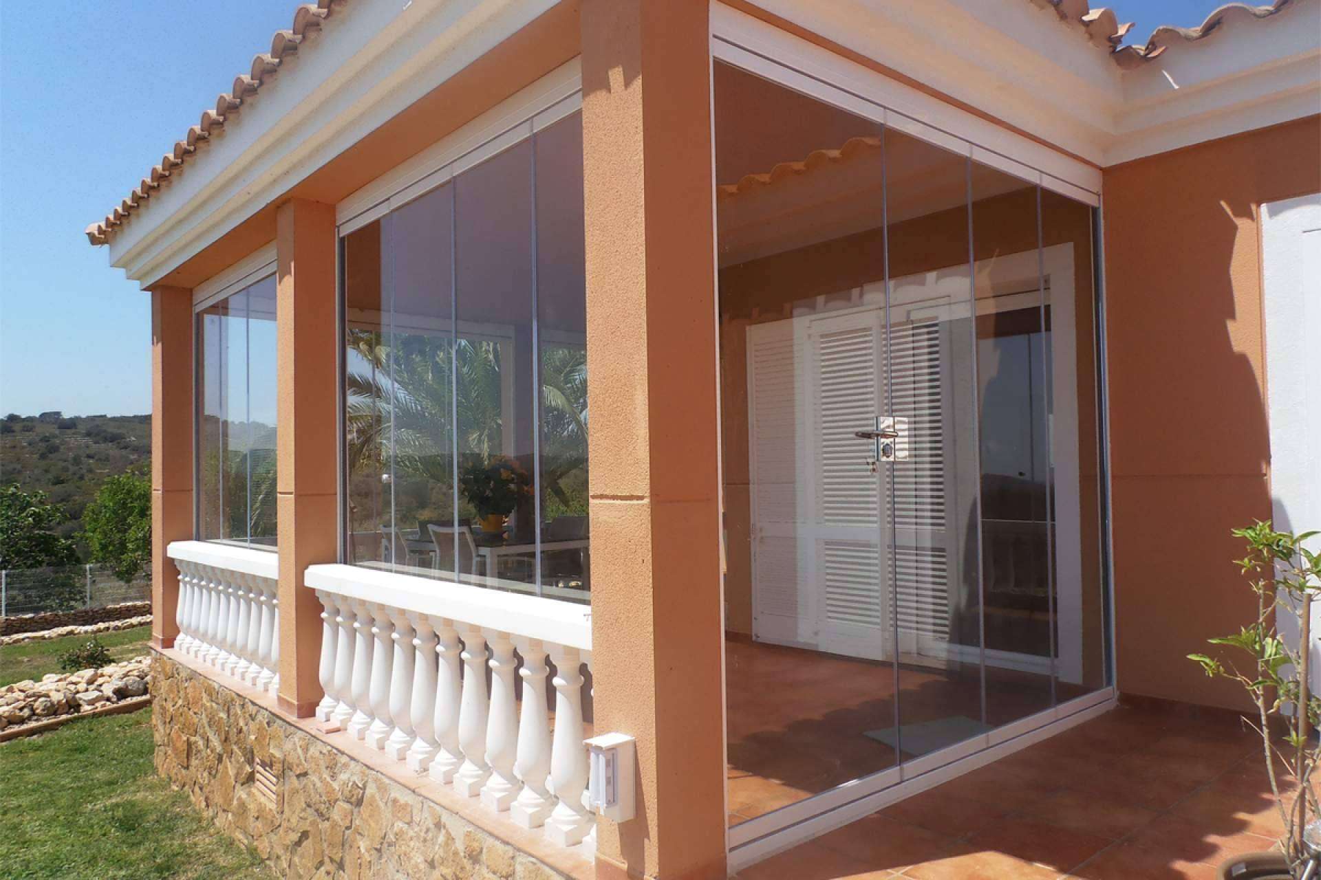 ¿Por qué optar por las cortinas de cristal de COVERTTO