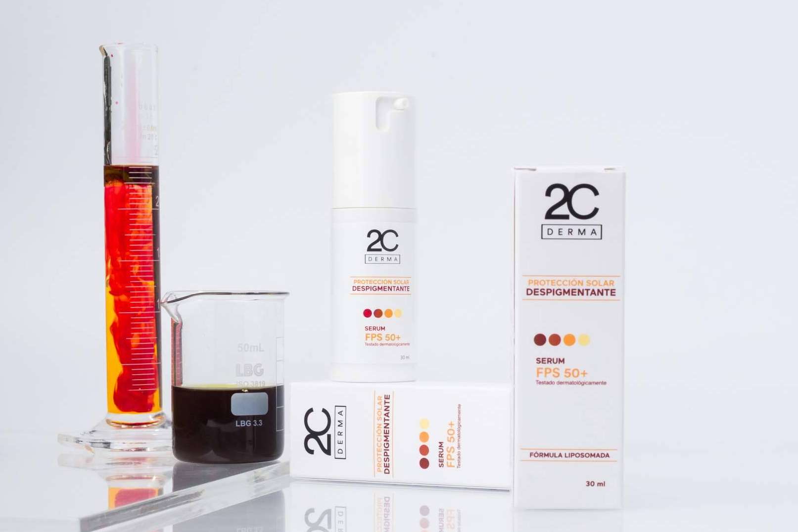 Piel y cabello renovados gracias a los productos cosméticos asequibles de 2CDerma