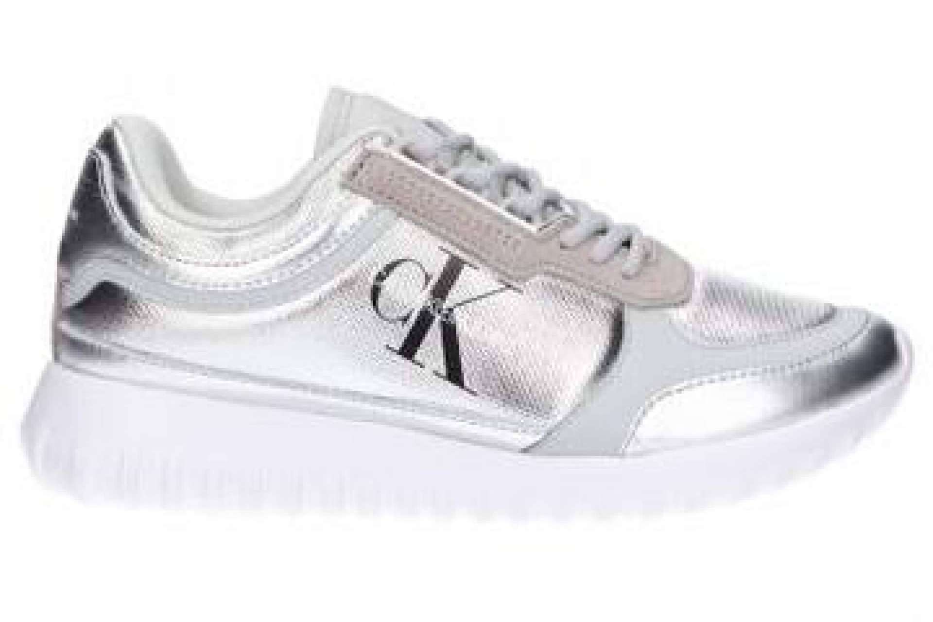 Sección de calzado TodoZapatillas de TrikyMarket