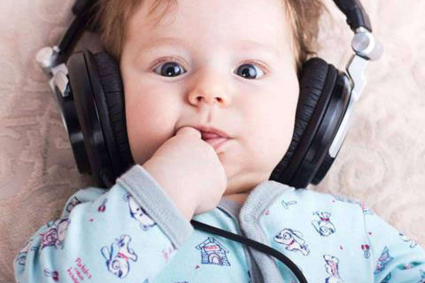 Baby Shhh! explica los tipos de llanto y cómo calmar bebé con música