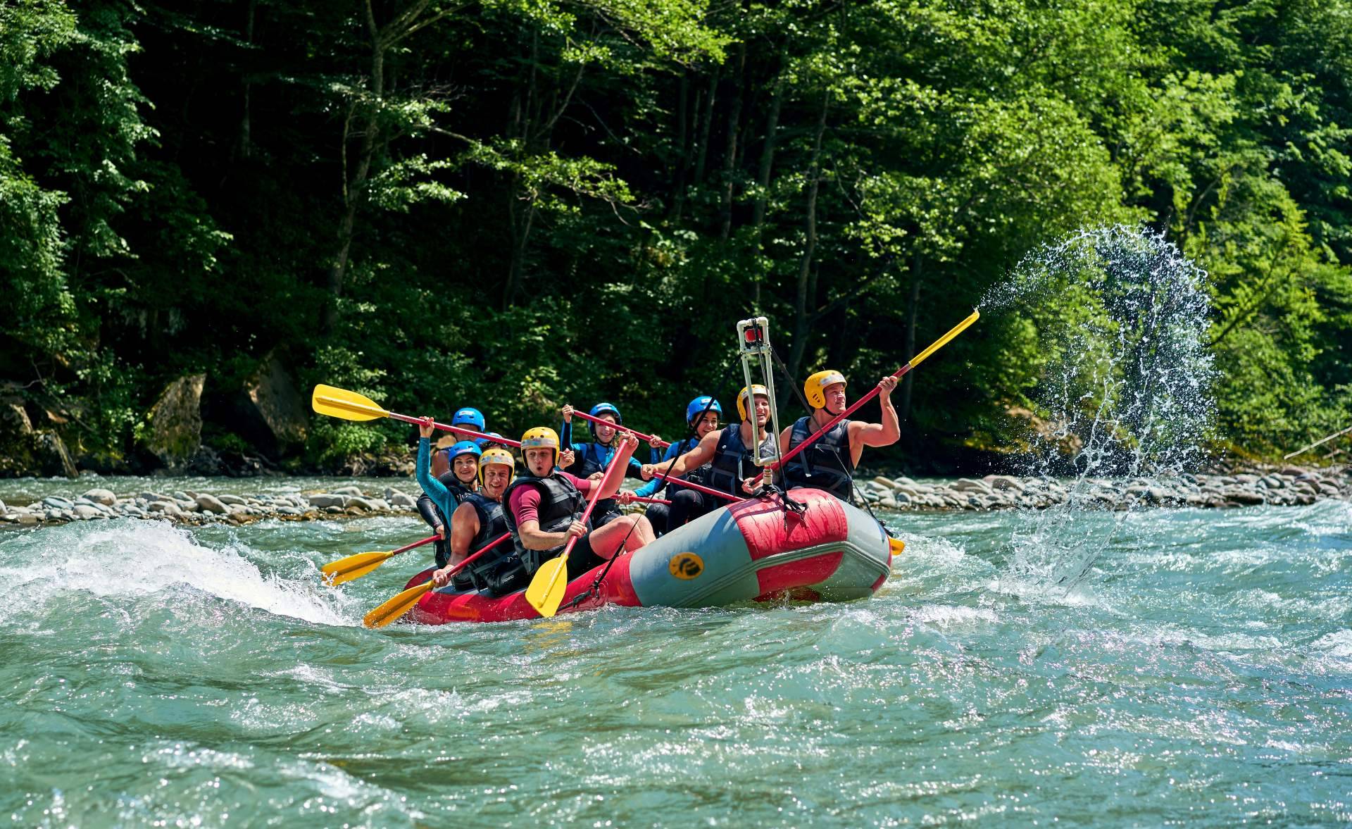 Actividades de aventura para despedidas de soltero y soltera en León, con XagaEvent
