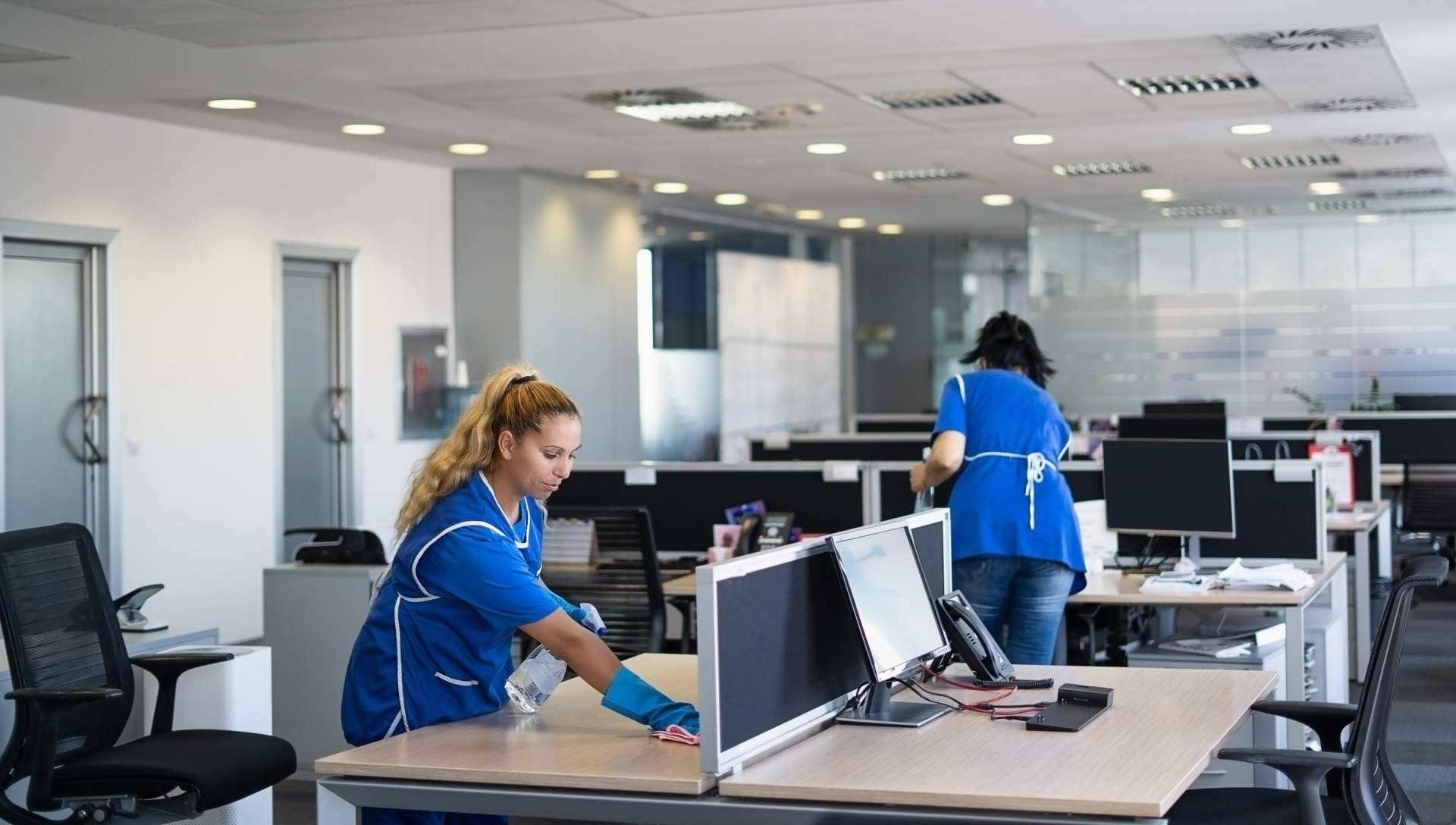 Limpiezas el Faro ofrece servicios y consejos para el mantenimiento de limpieza de oficinas