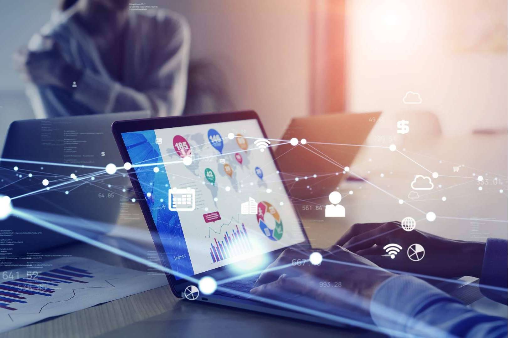 Generar contenido noticiable con Clover