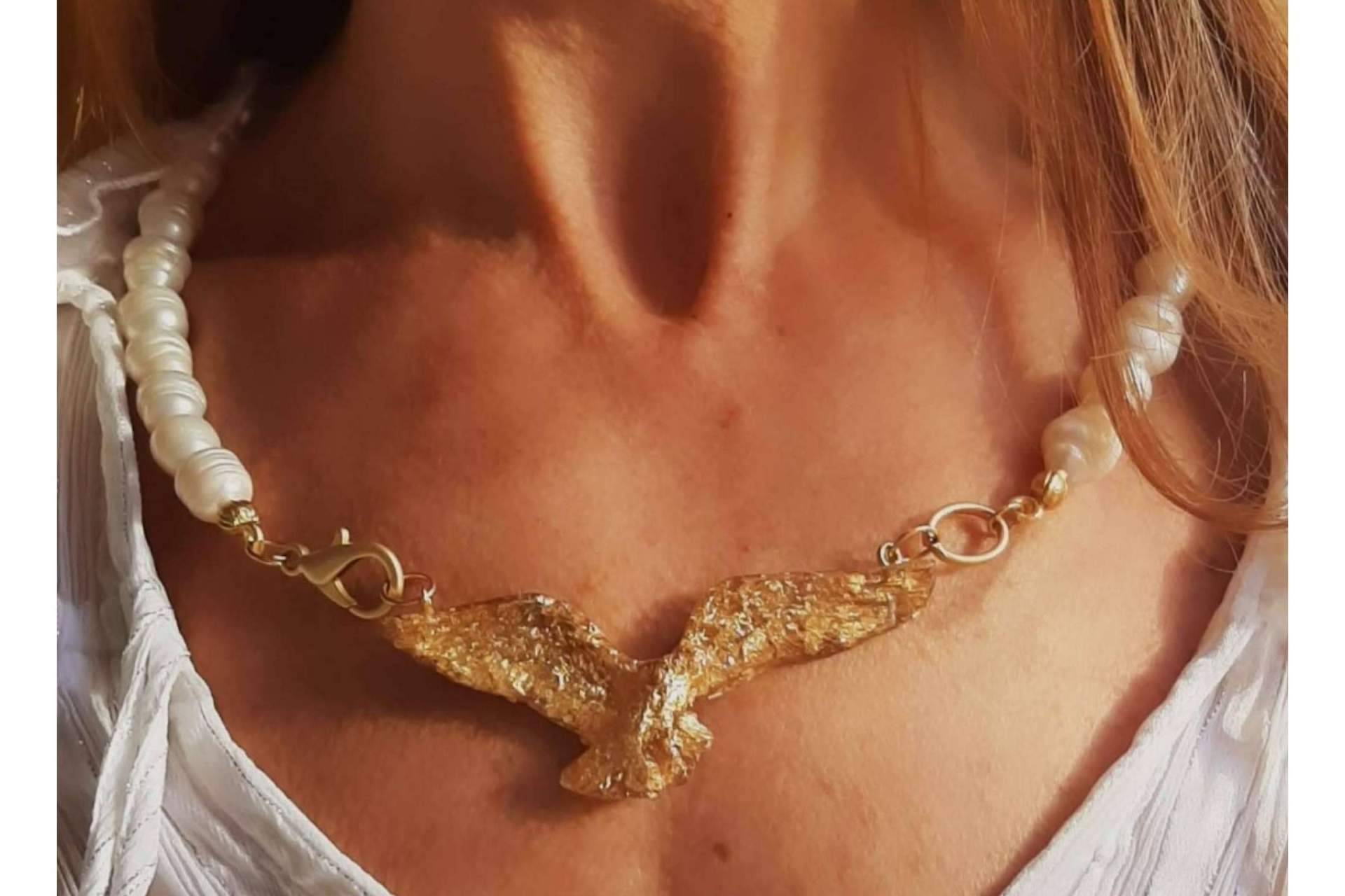 Golden Hour, la colección para brillar más que nunca de BY EME JOYAS