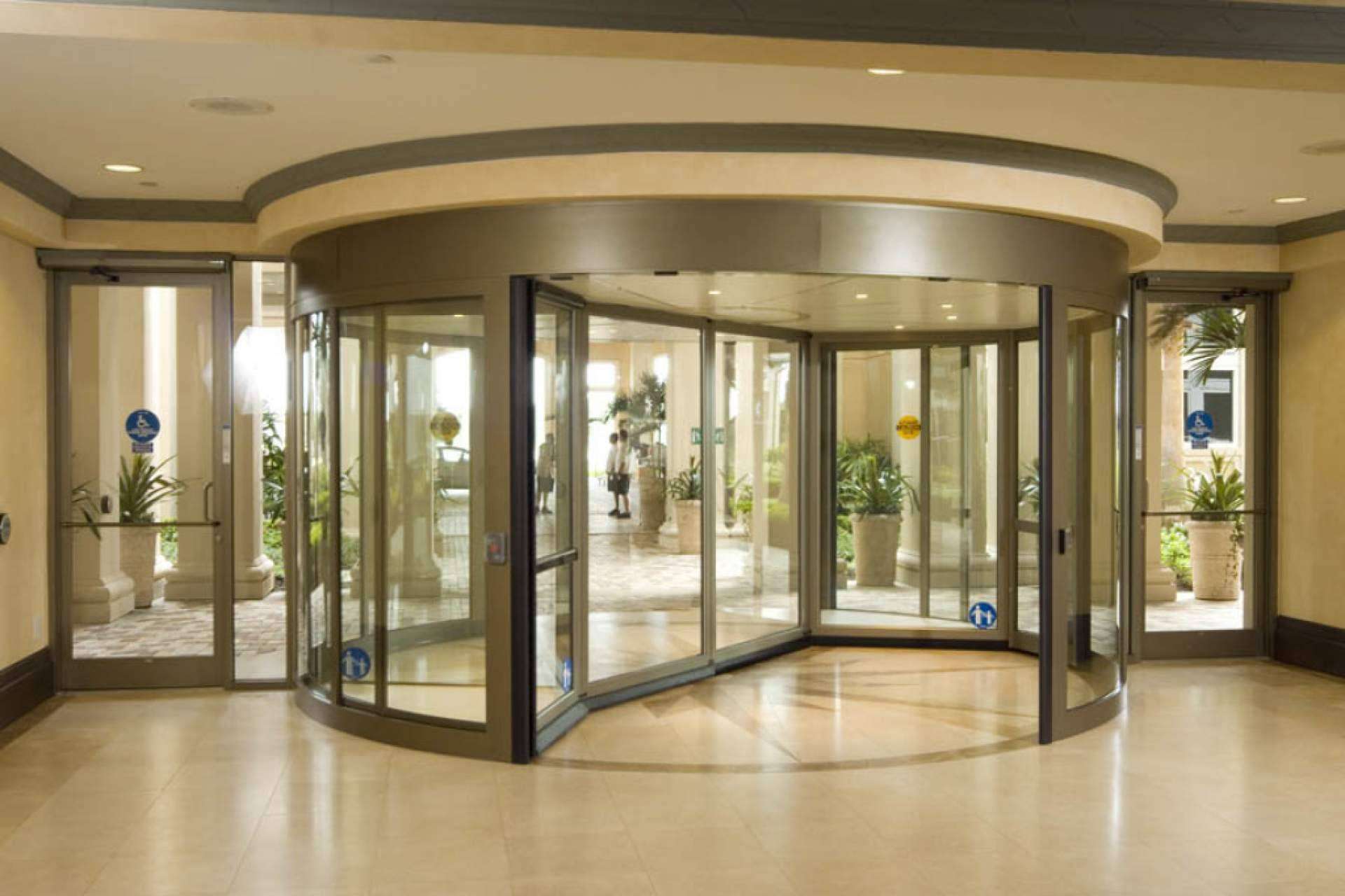 Puertas automáticas y soluciones industriales, la apuesta por la sostenibilidad de ASSA ABLOY