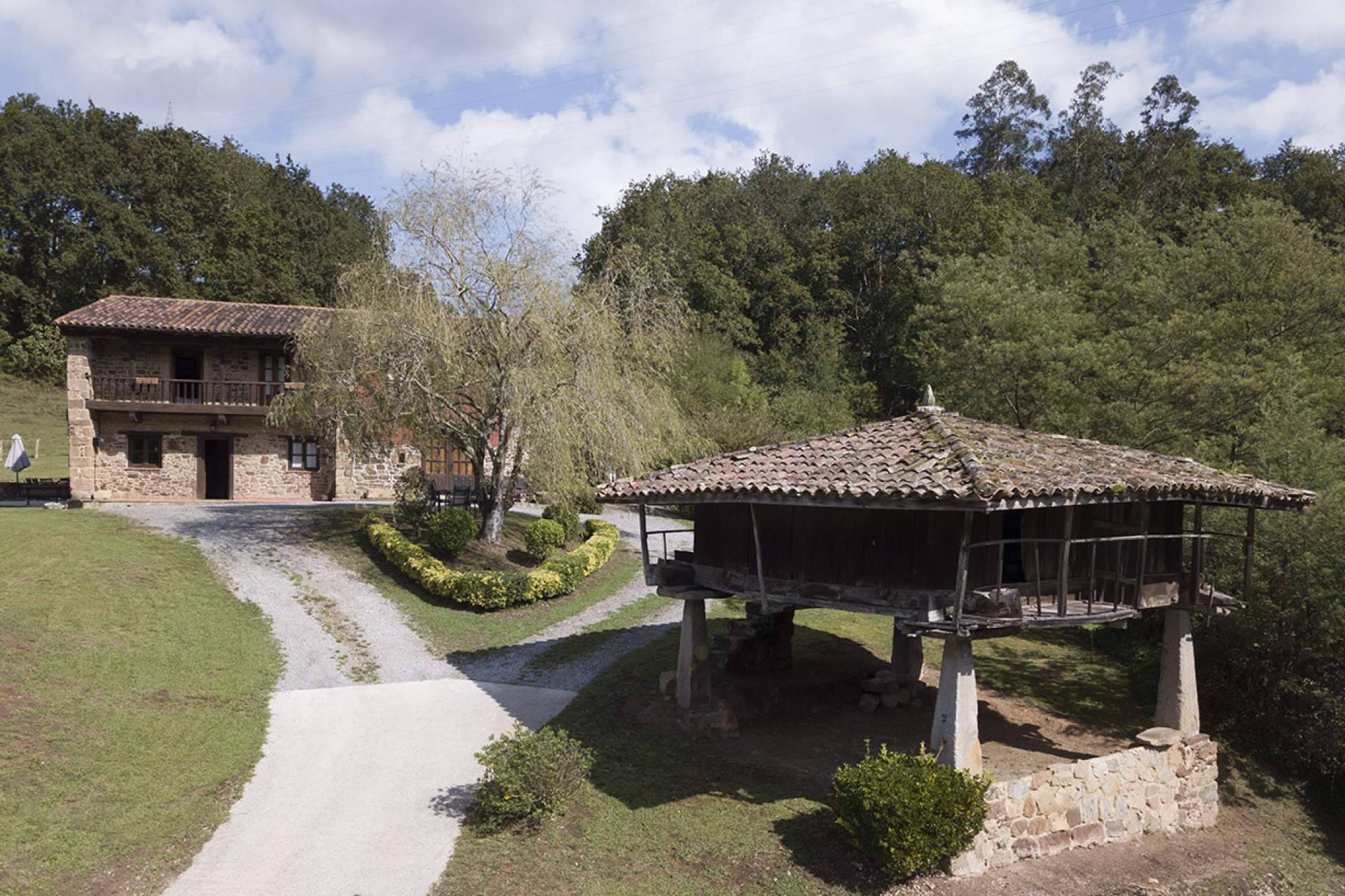 Iberia North dispone de casas rurales en la montaña y la costa