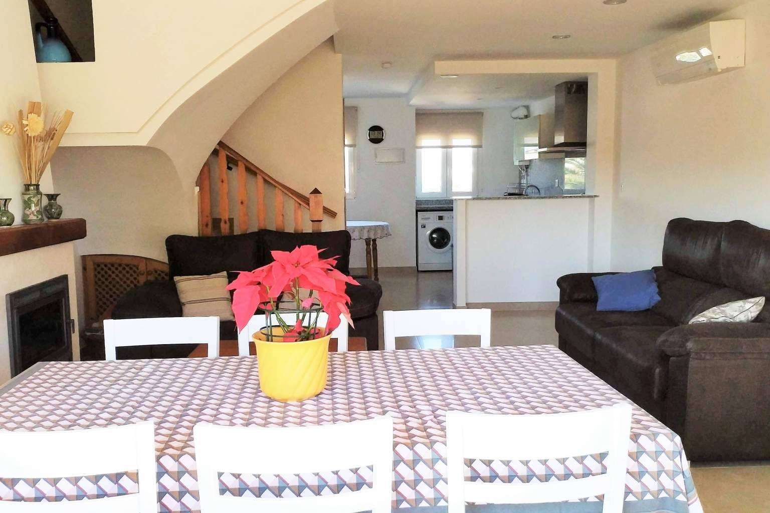 Adosado en playa de Oliva (Valencia), Residencial Olival