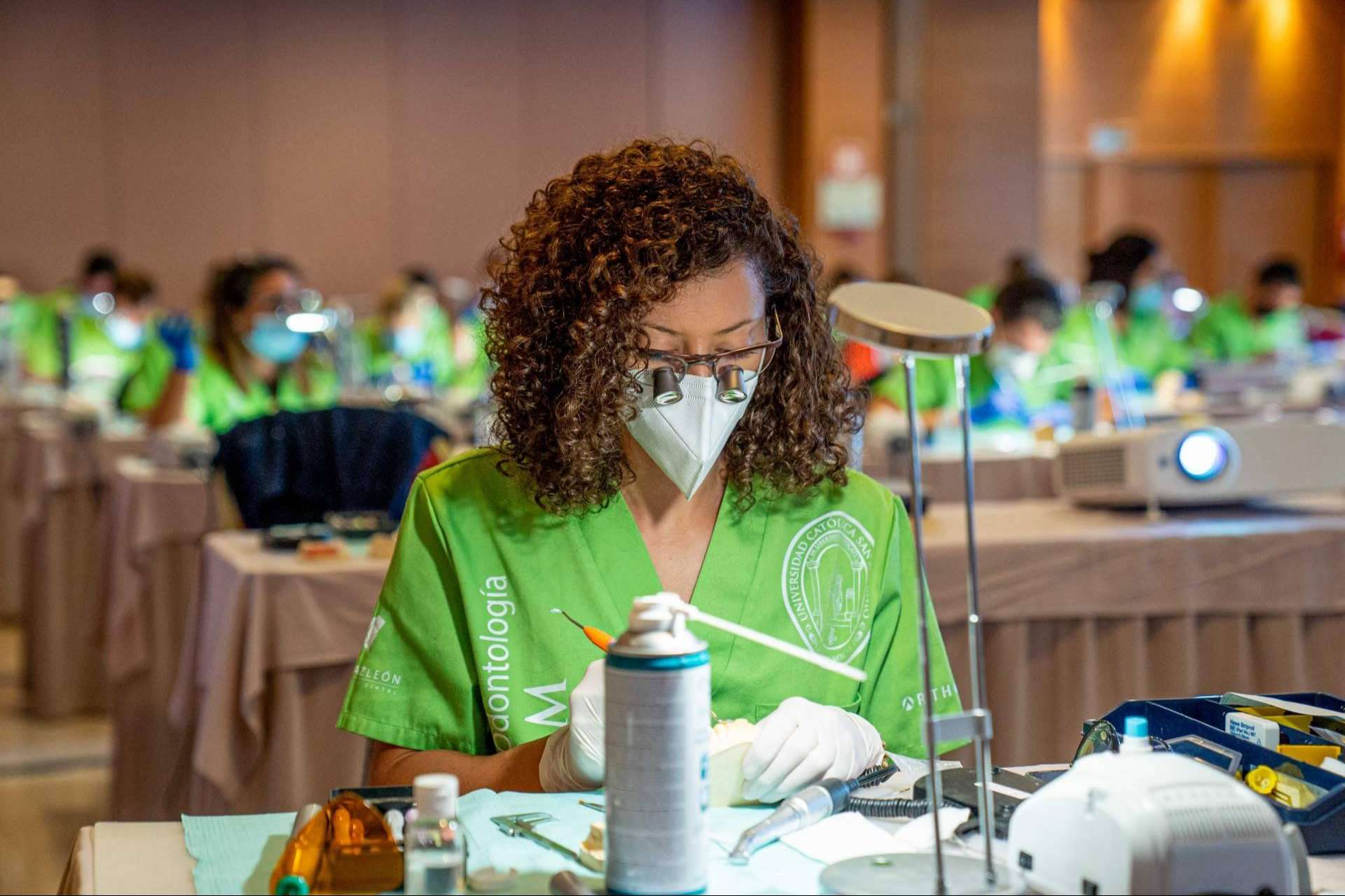 Qué estudiar al acabar la carrera de Odontología