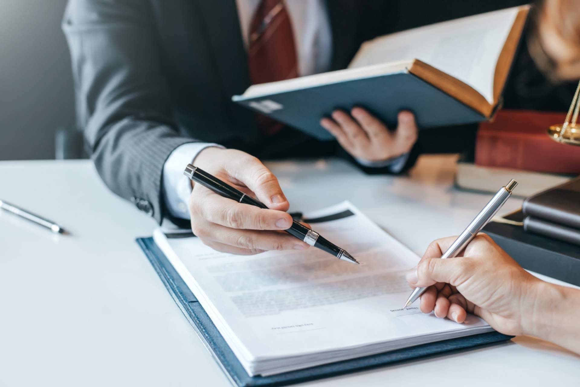 ¿Cómo salir de los diferentes tipos de ficheros de morosos? Bufete Recatalà Agramunt