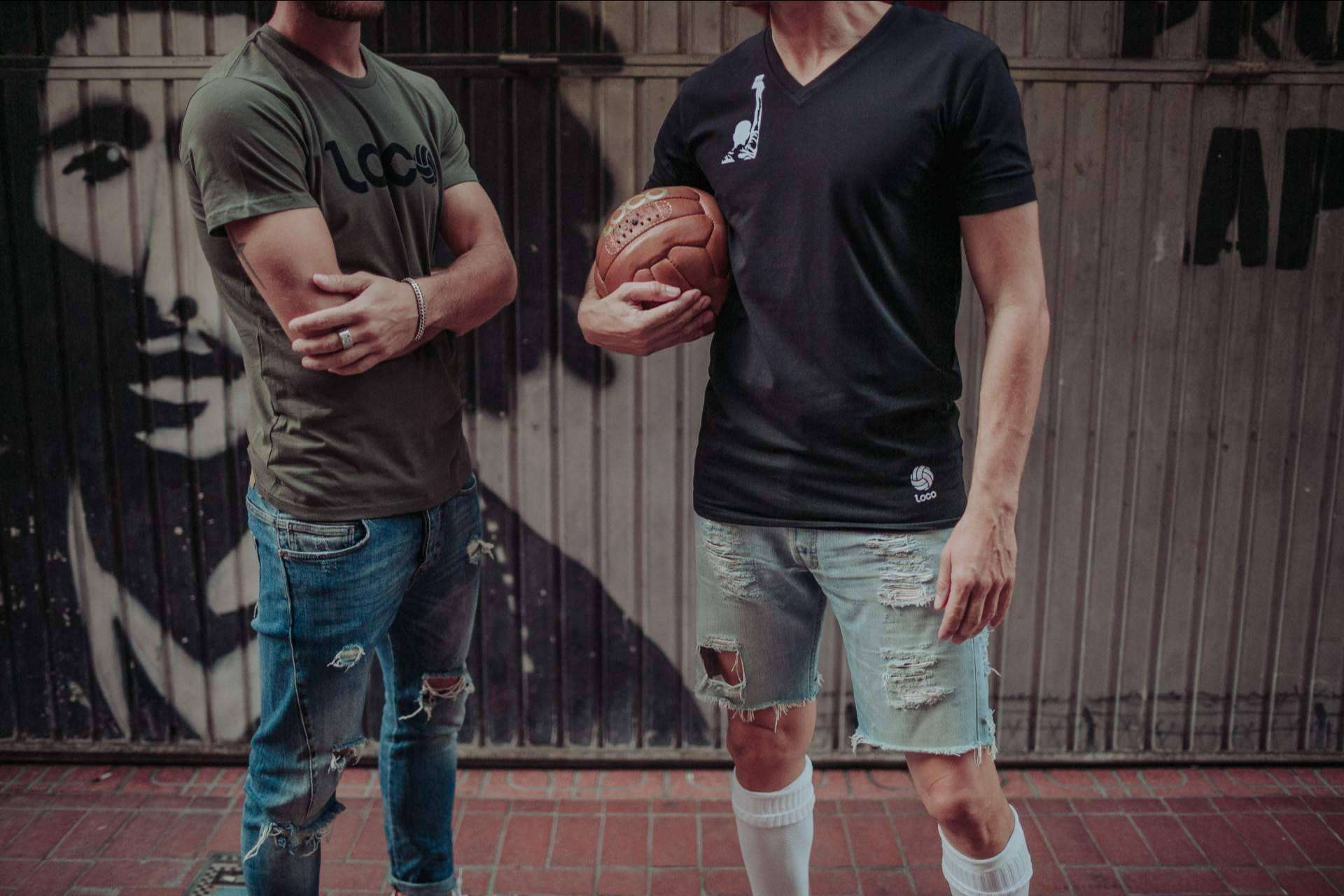 La marca de ropa Loco de Remate y Gol marca tendencia entre los más jóvenes y los apasionados del fútbol
