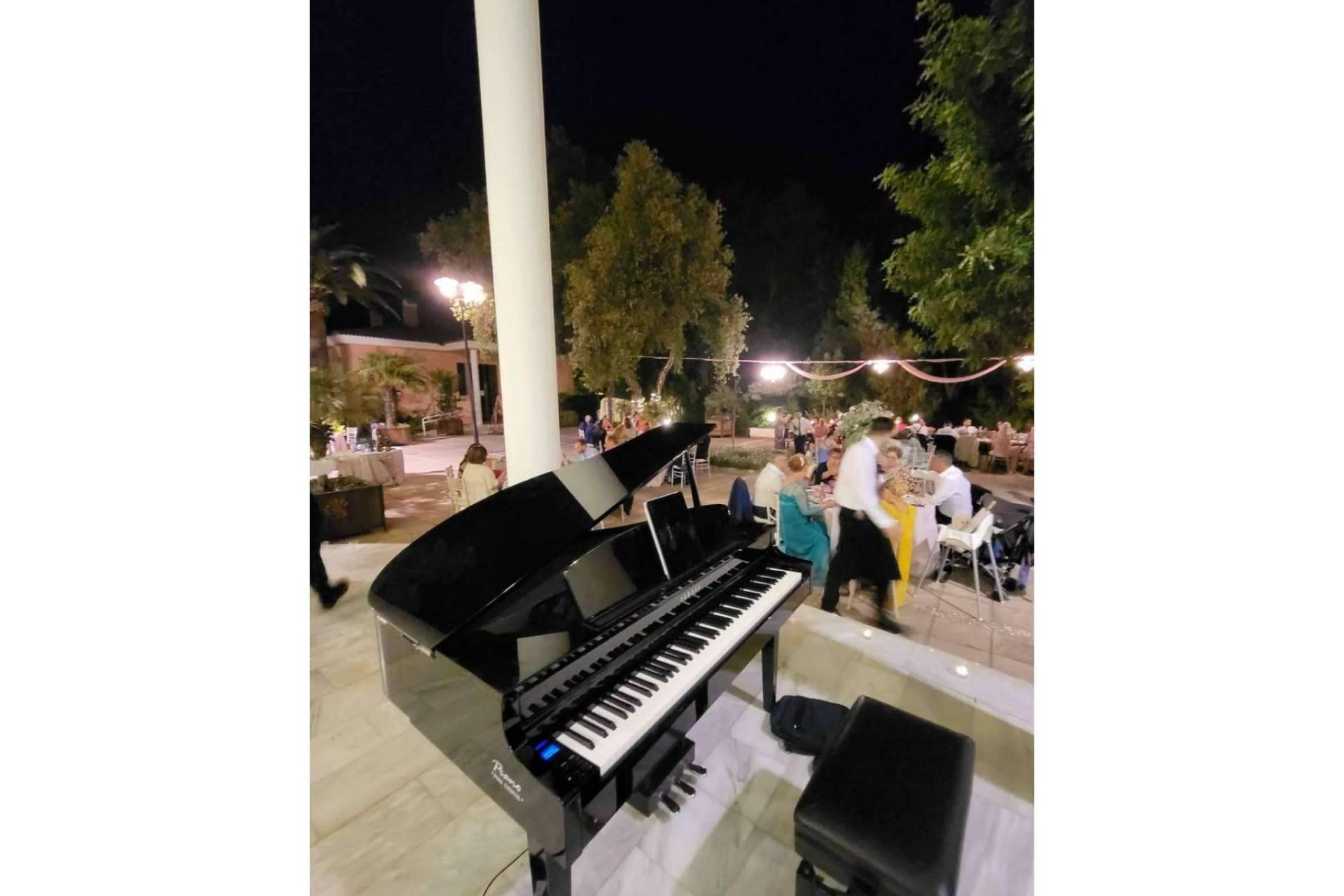 Piano Para Eventos, música de piano en directo para crear un momento único en bodas y eventos
