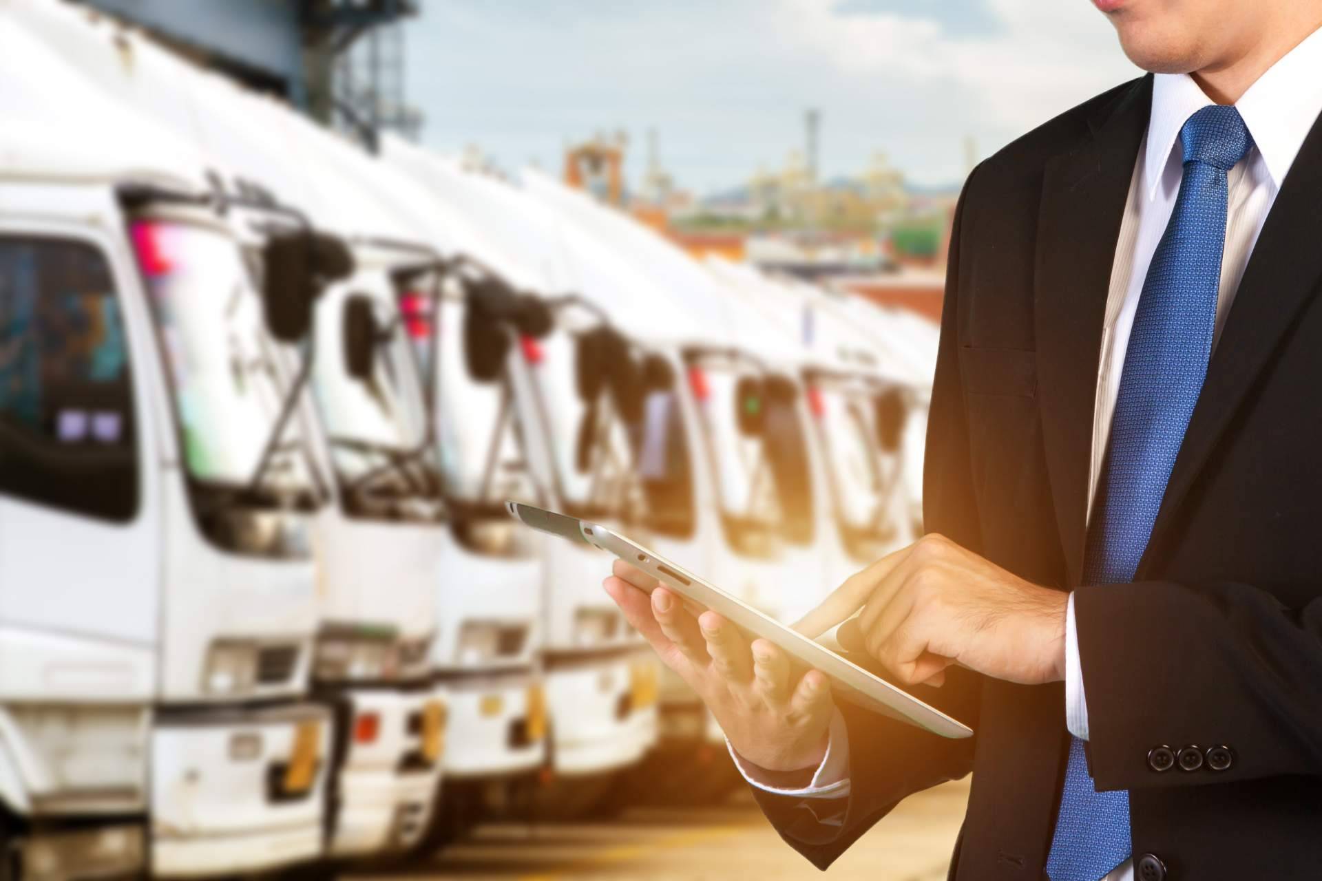 ¿Cuáles son los beneficios de las soluciones de gestión de flota WEMOB?