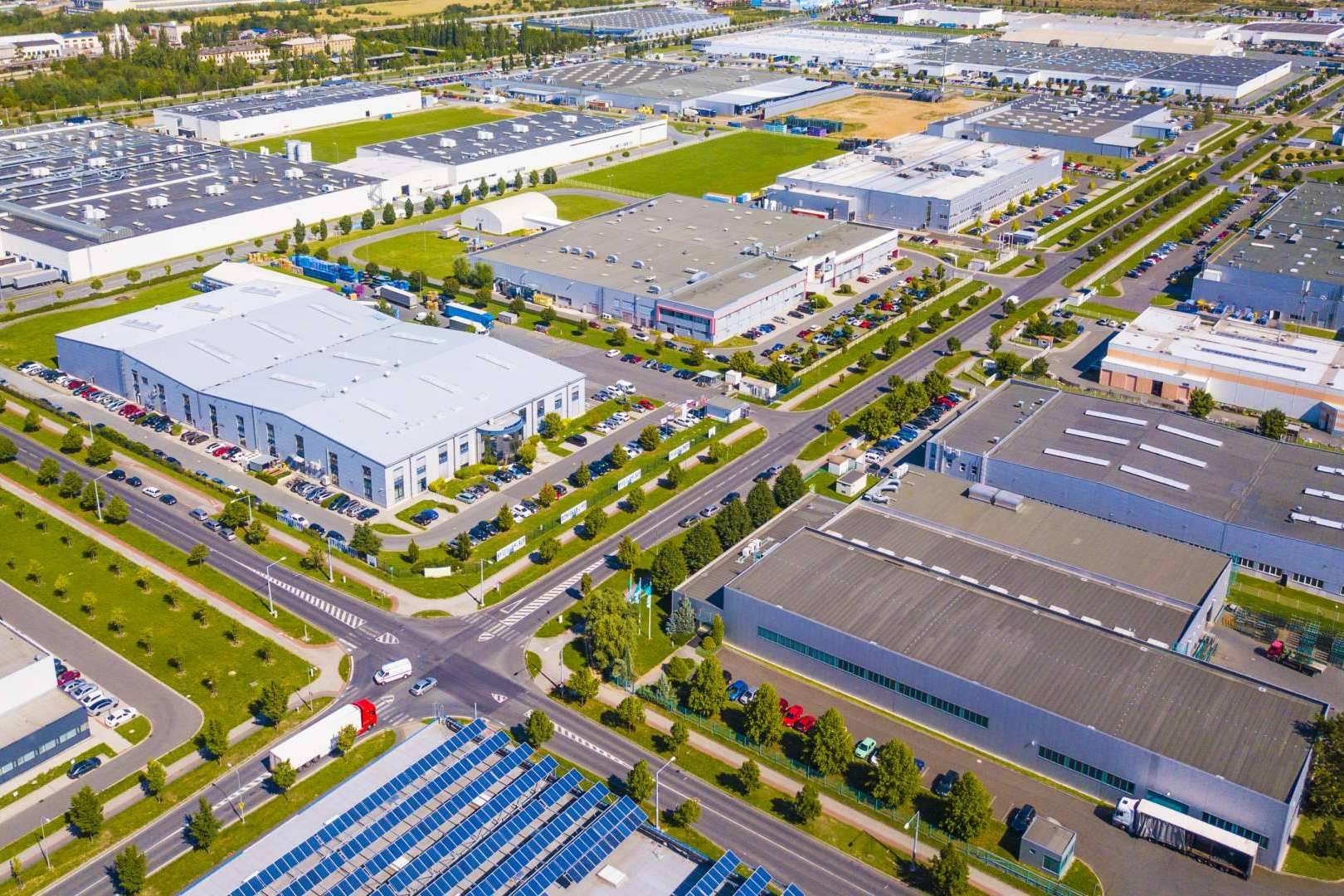 Espais Industrials desvela las claves para adquirir un solar industrial