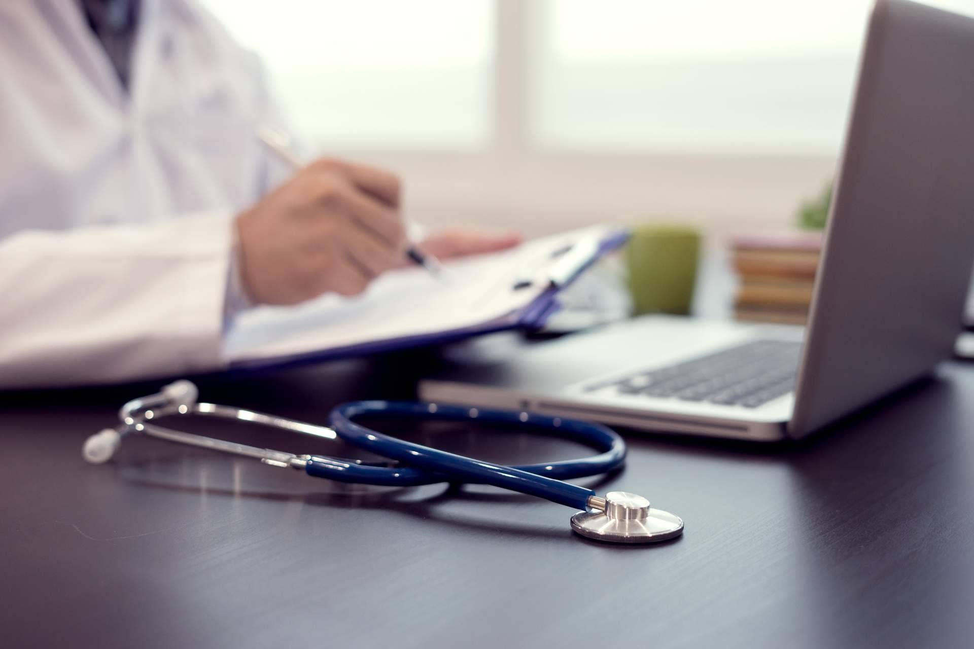 Dekines y la inteligencia artificial para la gestión de quirófanos y consultas hospitalarias