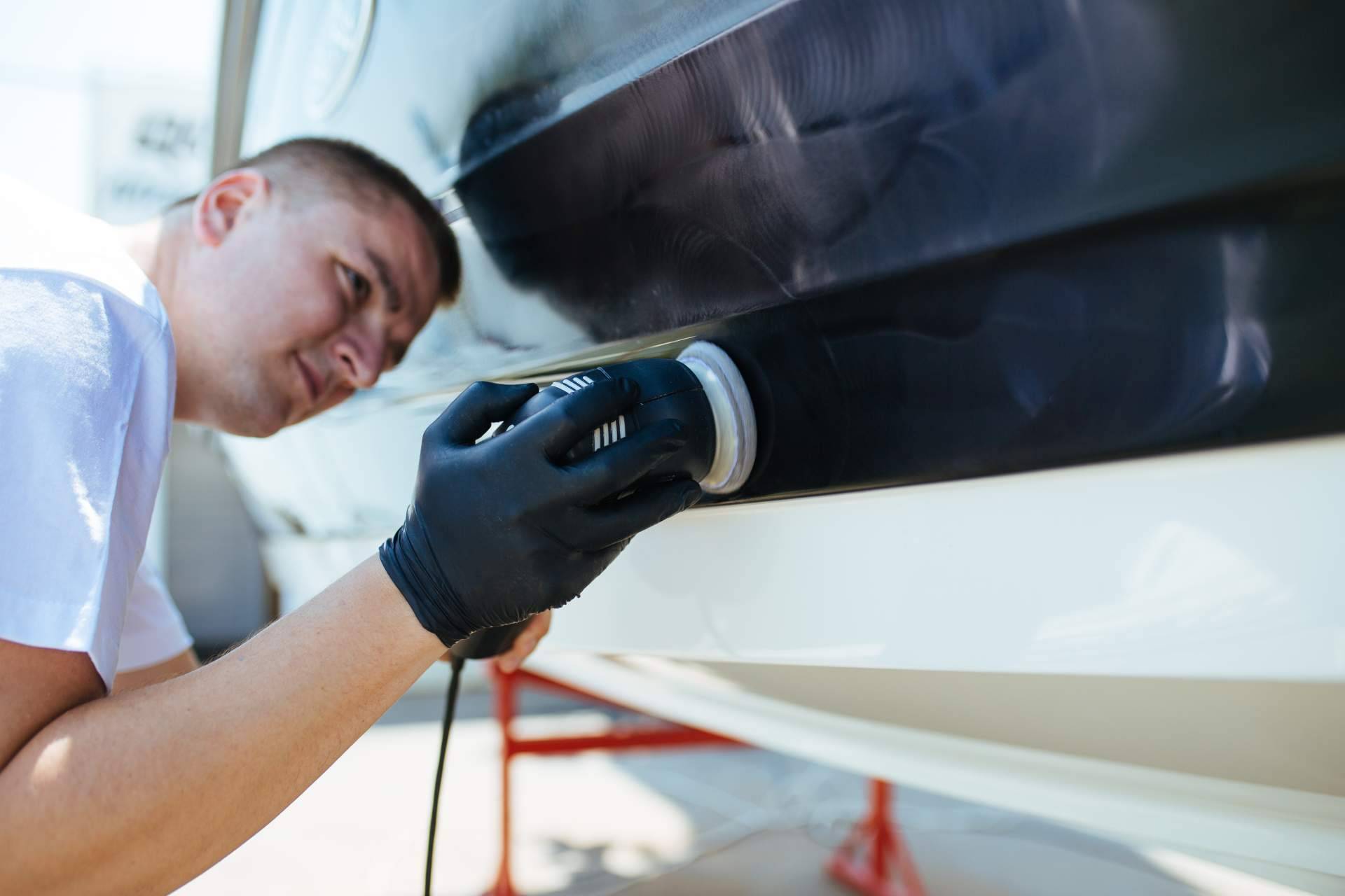 Nova Argonautica dispone de productos especiales para cleaning and maintenance for boat