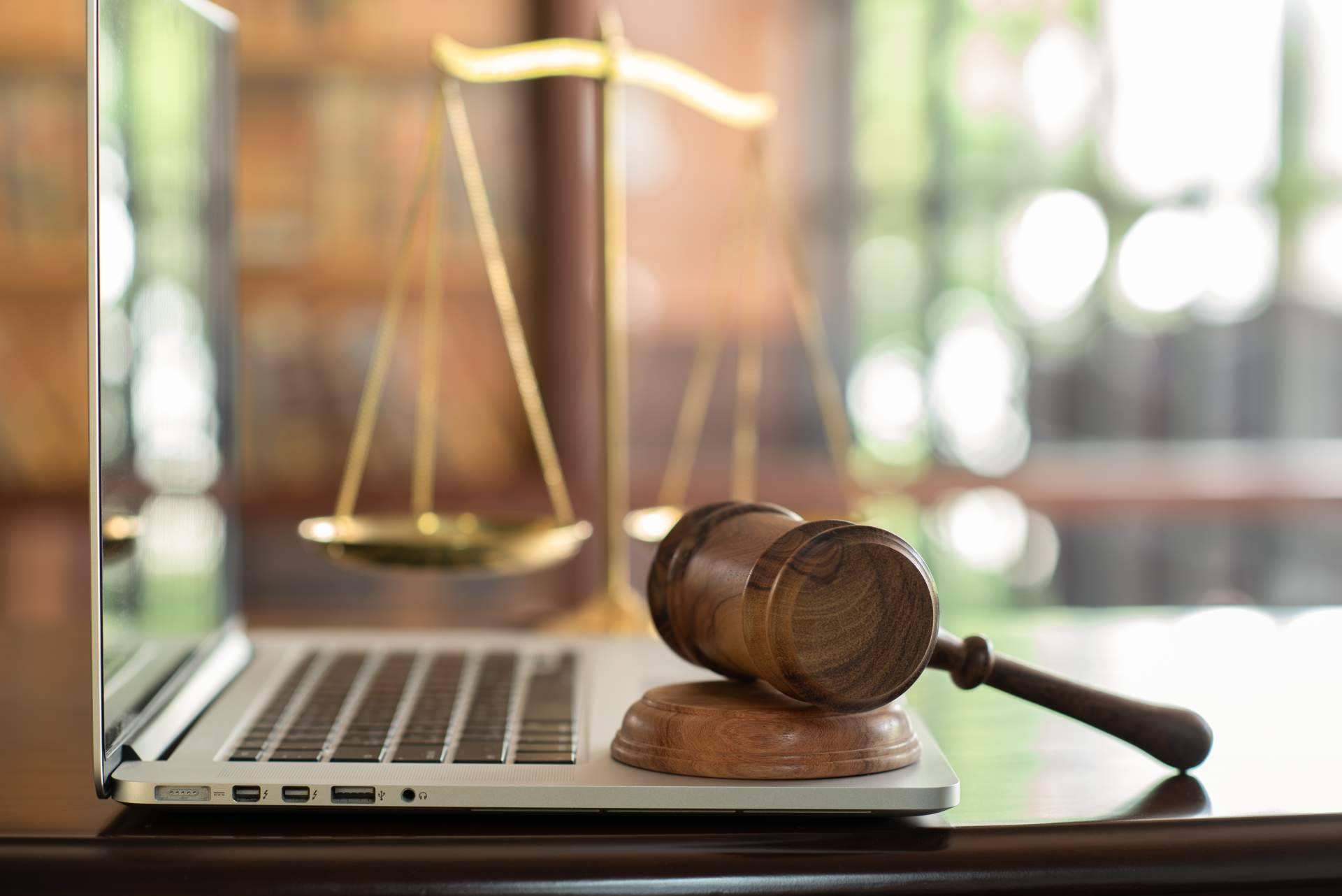 ¿Se debe cumplir la Protección de Datos o RGPD en una empresa?