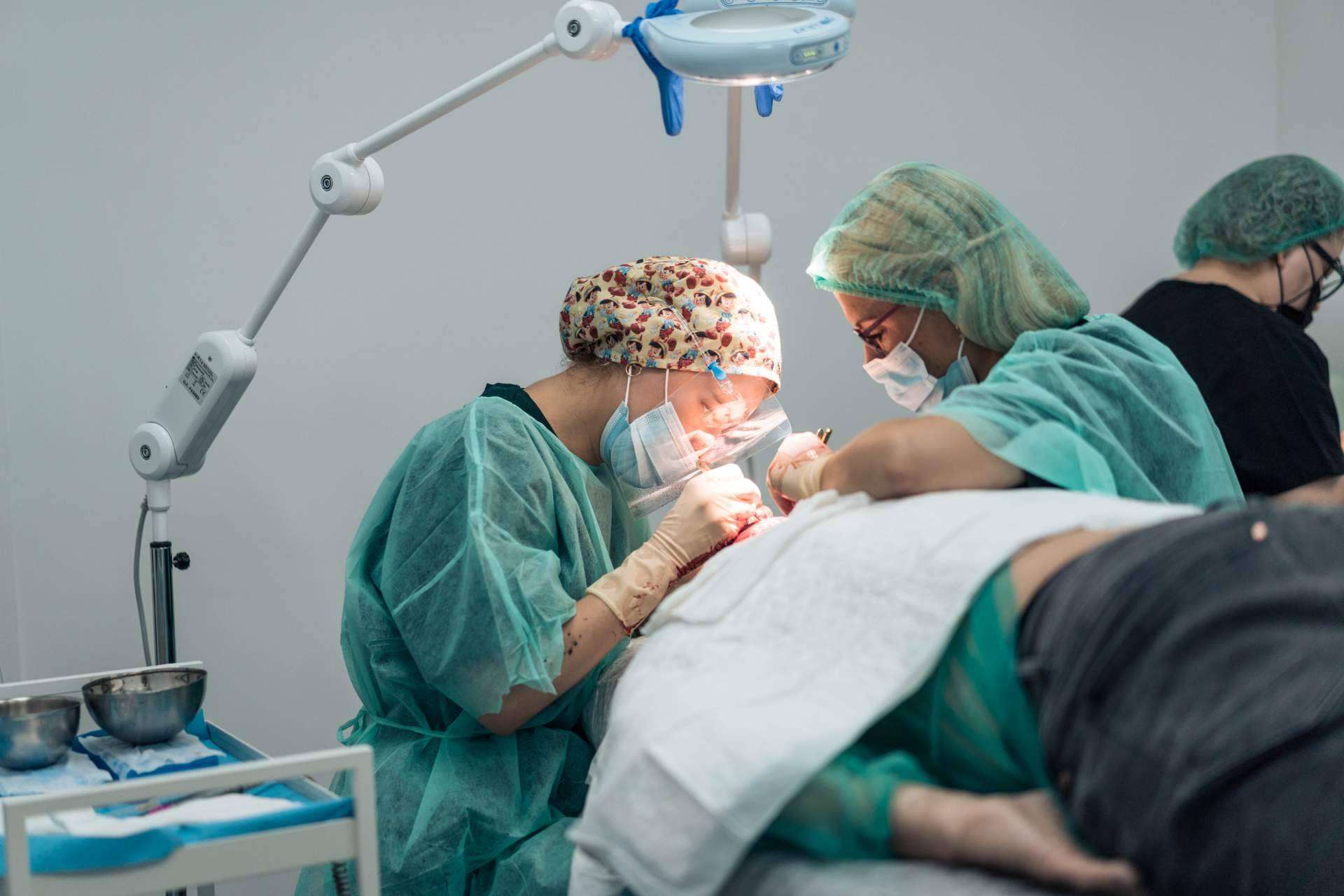 Tratamientos para prevenir y revertir la alopecia, con Capilar Innovation Clinic