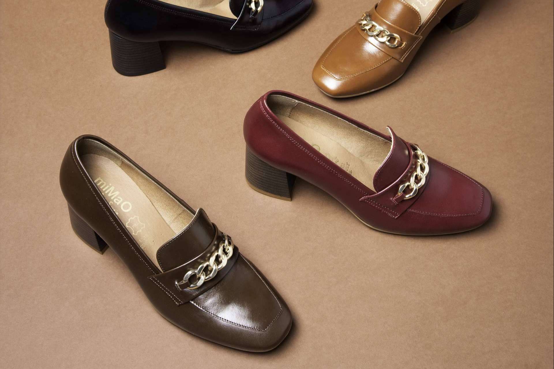 Envíos gratuitos por el sexto aniversario de la empresa de zapatos miMaO