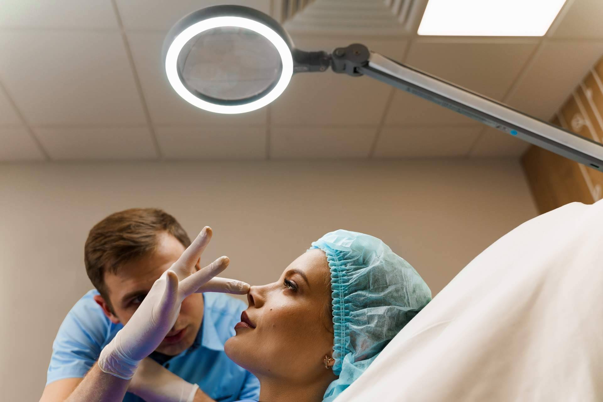 ¿Cuáles son los beneficios de la rinoplastia ultrasónica?, por el Dr. Jorge Planas
