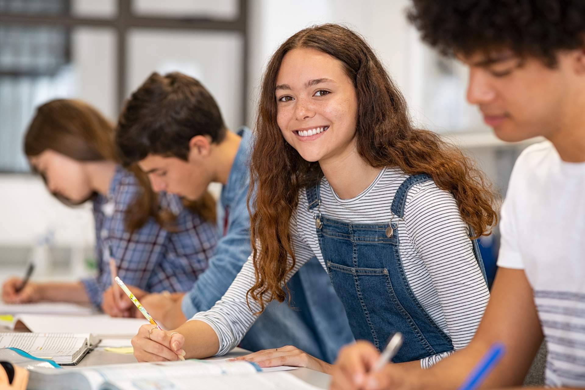 Crece el interés por la búsqueda de colegios en España, por KIDStudia
