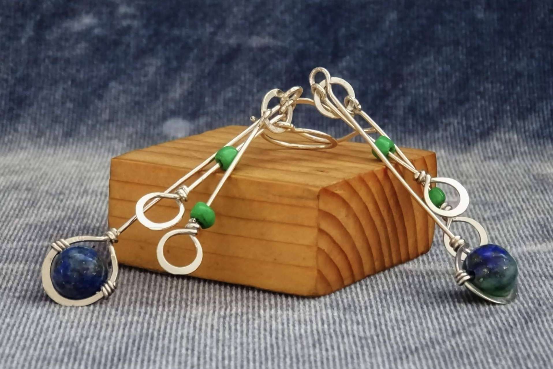 Fabricación de joyería artesanal y sostenible en Ecolibrí