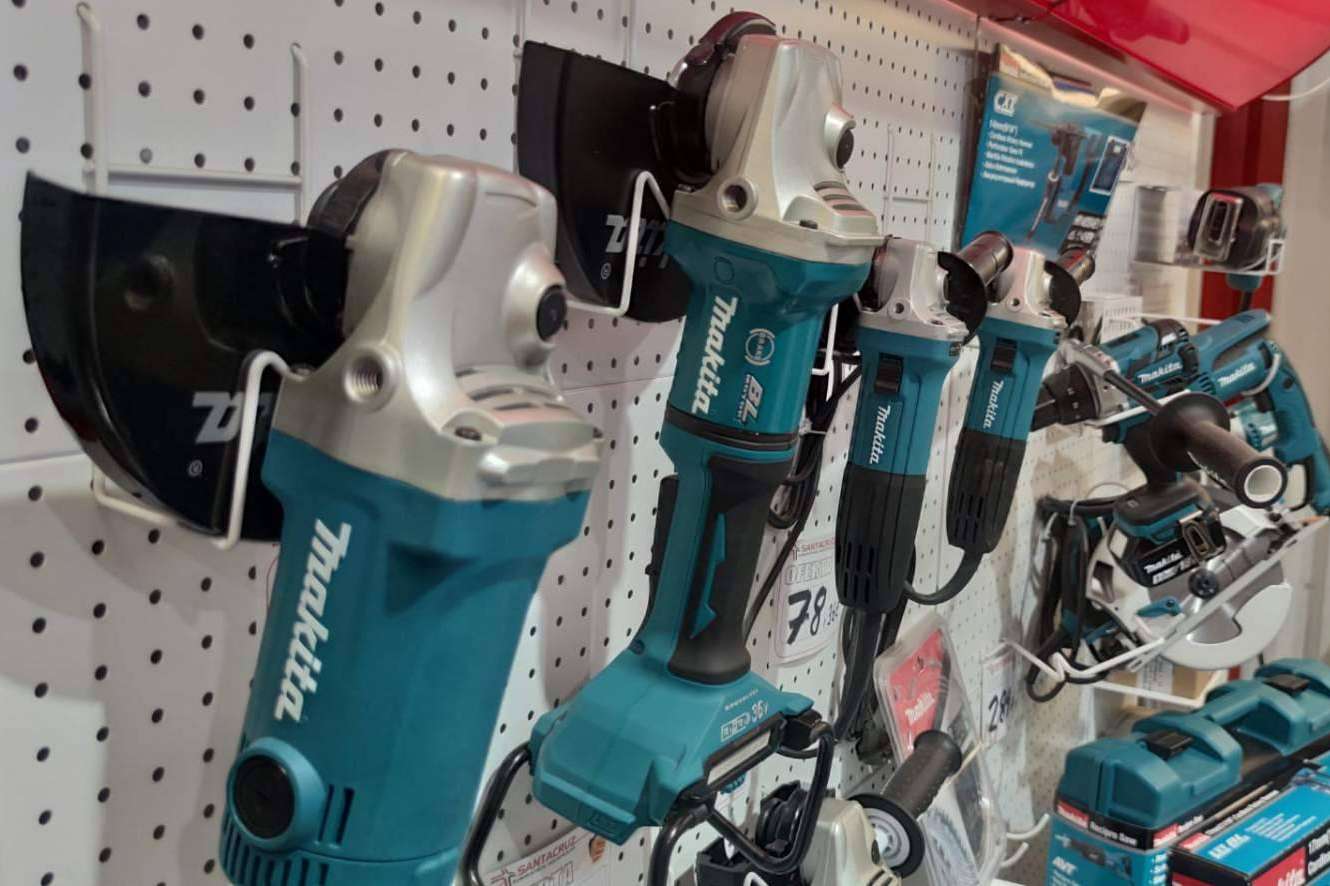 Suministros SANTACRUZ, una ferretería industrial en Madrid que dispone de ofertas exclusivas