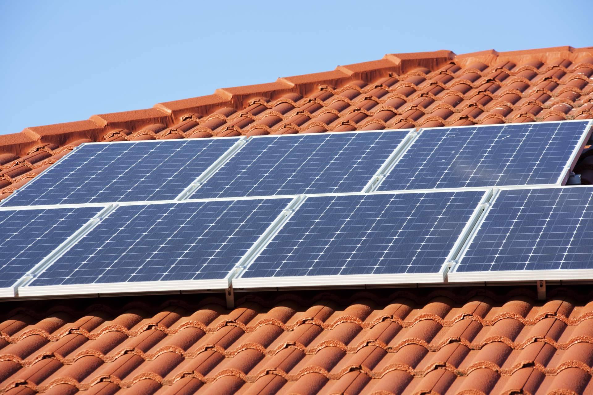 ¿Cómo funcionan los paneles solares en invierno? Gilek Energías Renovables