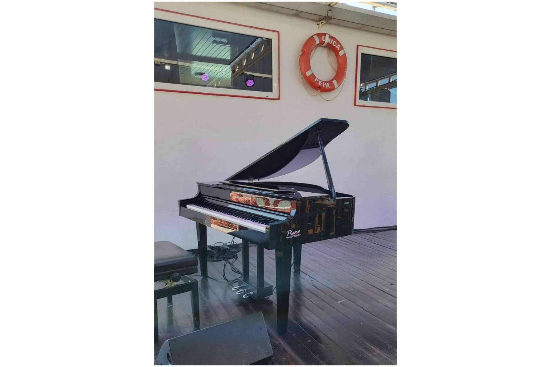 Playlist del pianista Carlos López Arregui de música piano en Piano Para Eventos