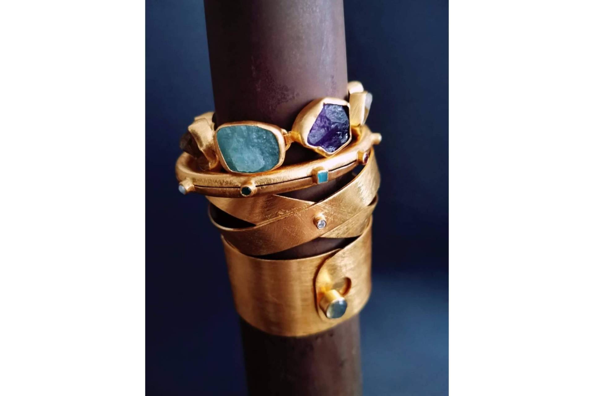Las tendencias en joyas para regalar en Navidad de la mano de Isabel Lamadrid