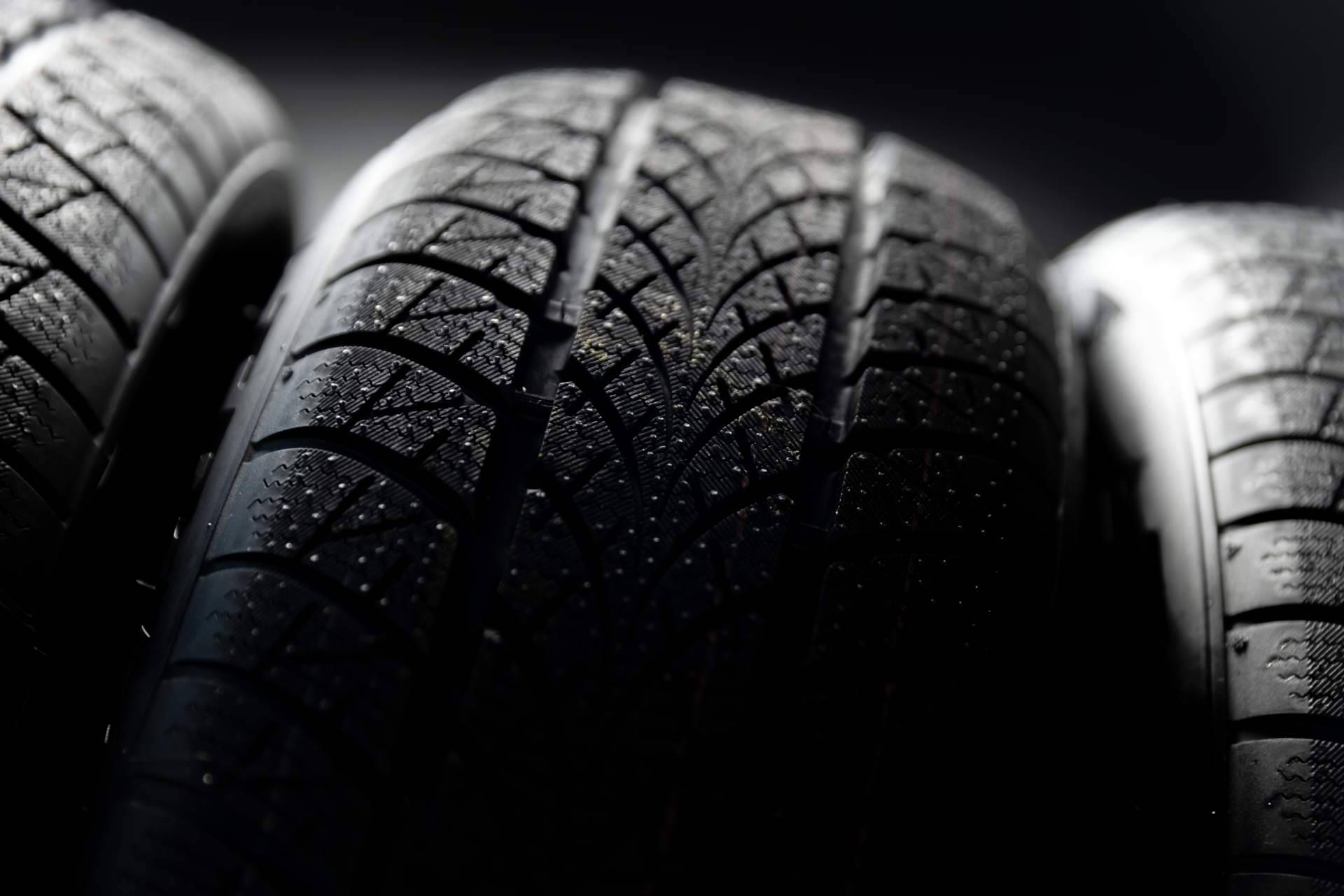 Blacktire dispone de neumáticos de todo tiempo