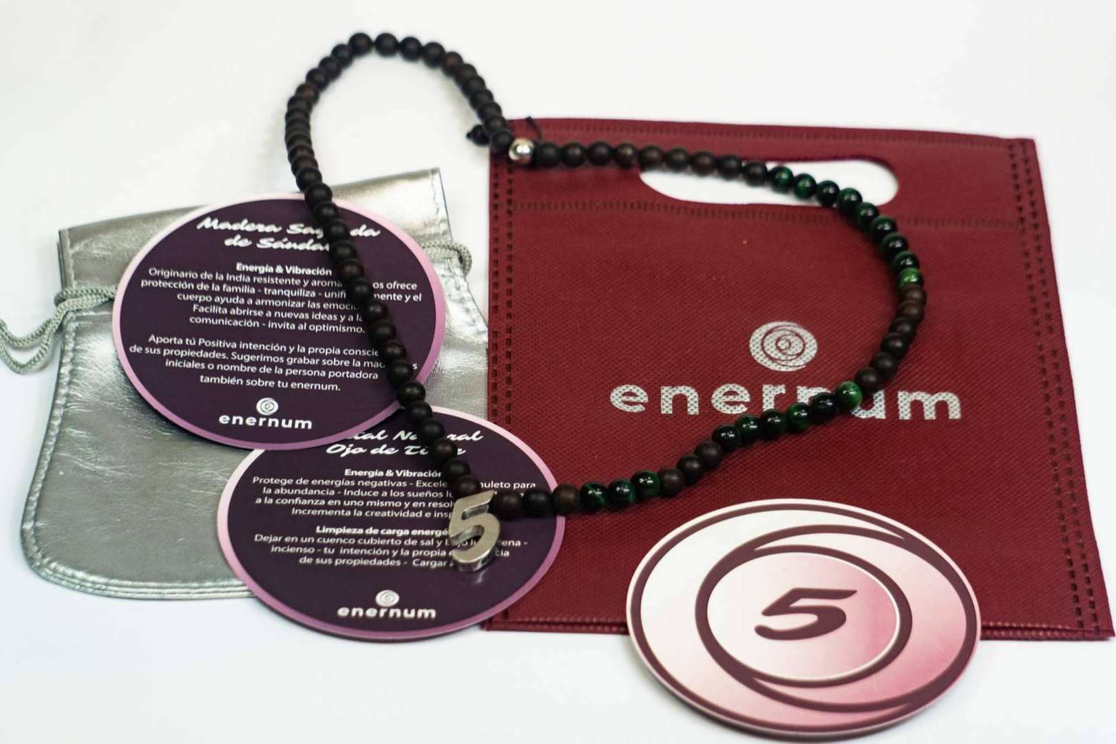 Colección de joyas artesanales para regalo especial de estas navidades, de Enernum