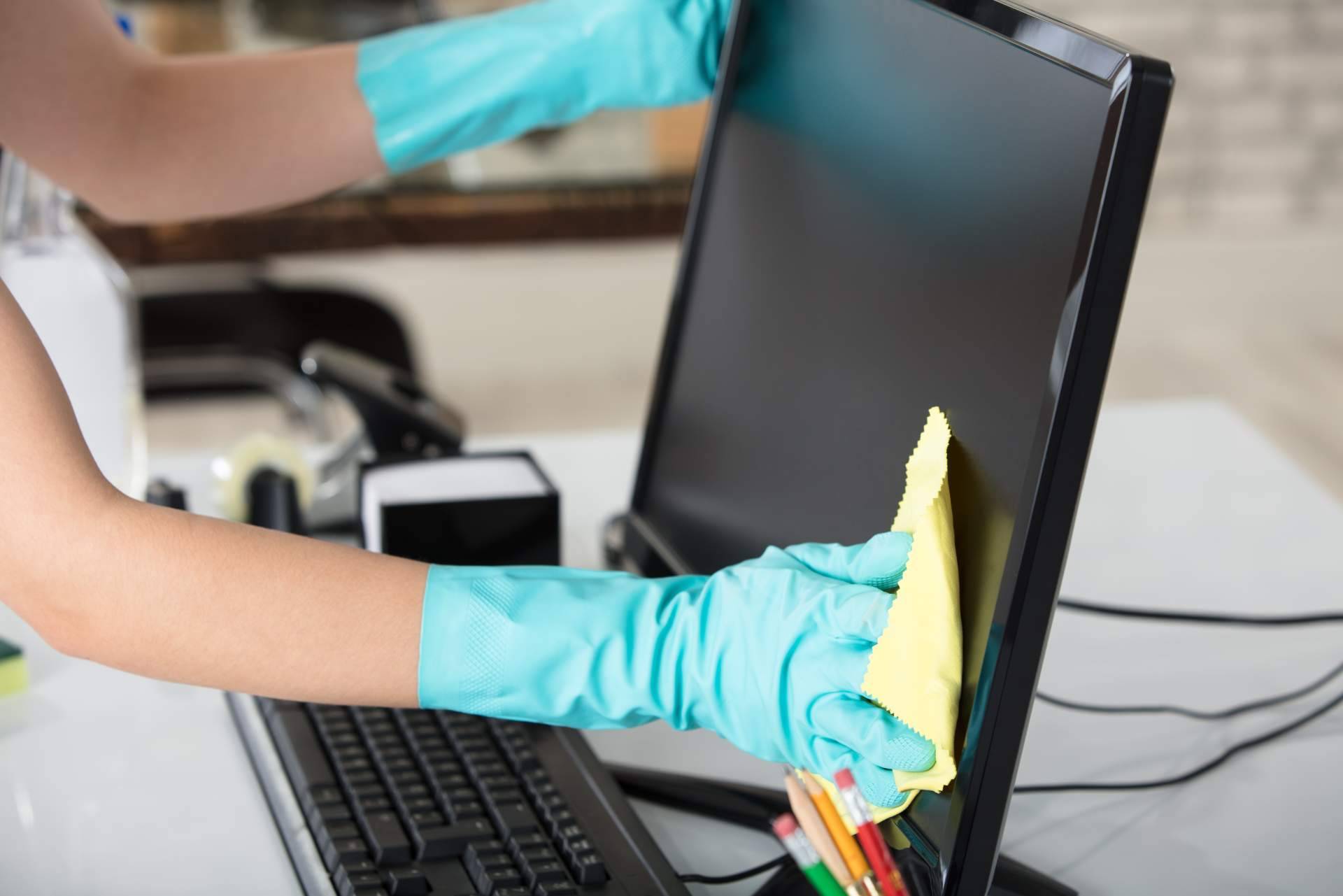 La compañía Net & Ja ofrece servicios de limpieza de oficinas