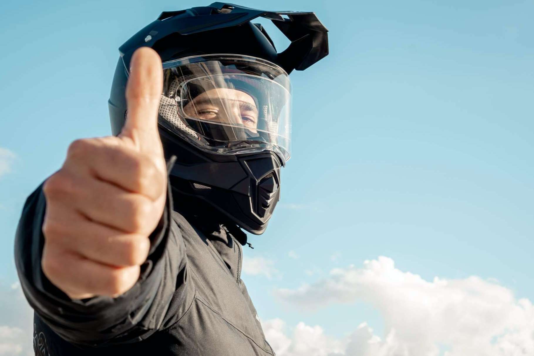Los beneficios del complemento airbag moto, según Nilmoto