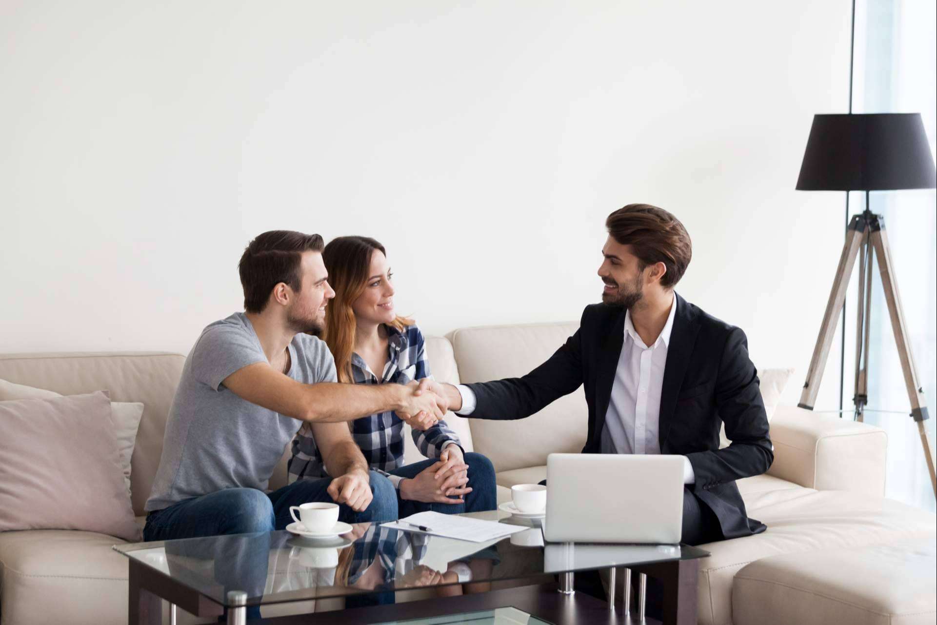 En M&L Consulting, los agentes inmobiliarios encarnan en una sola persona todas las operaciones relacionadas con un inmueble