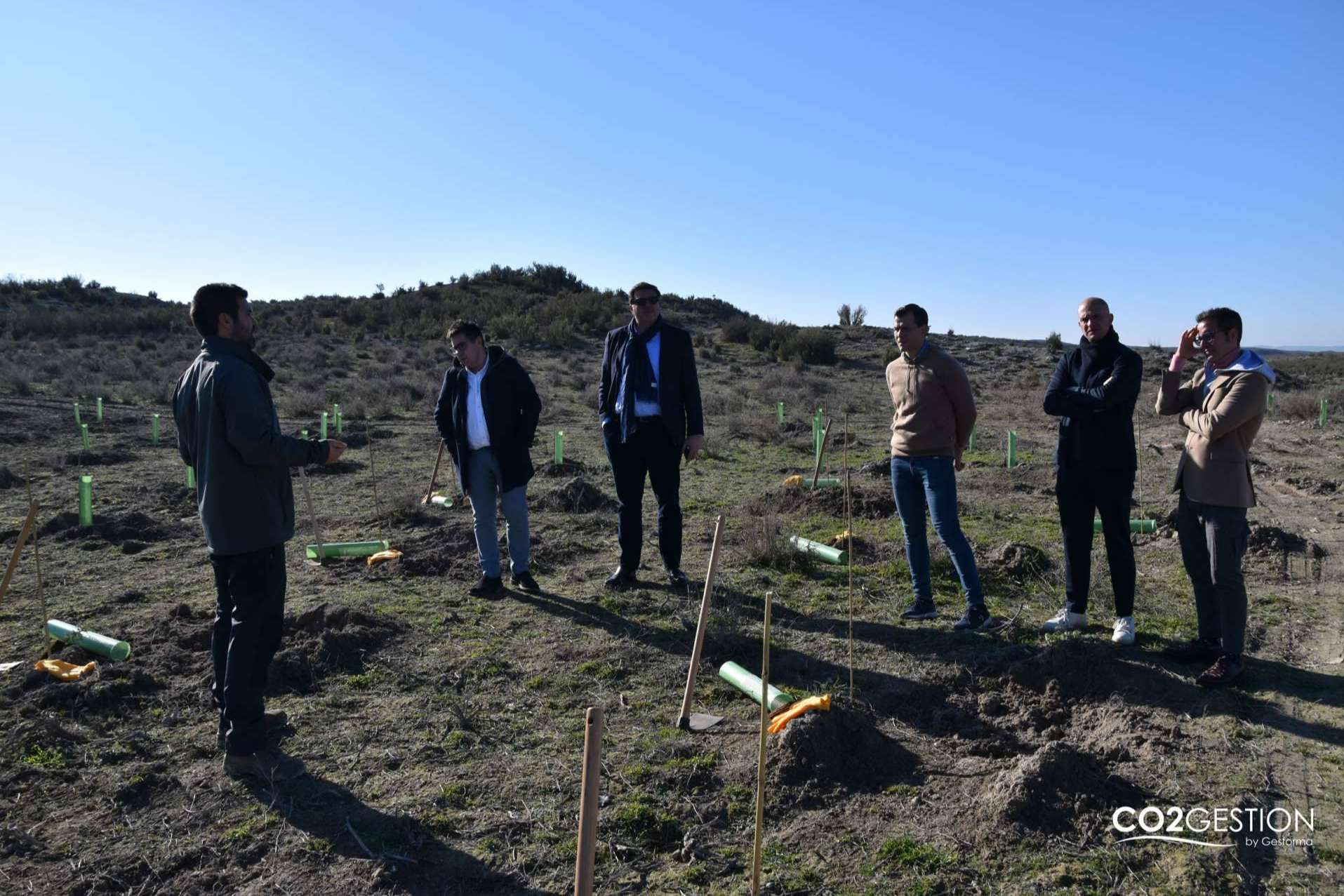 ICT Ibérica y Fundación Alcoraz plantan un nuevo bosque en Zaragoza