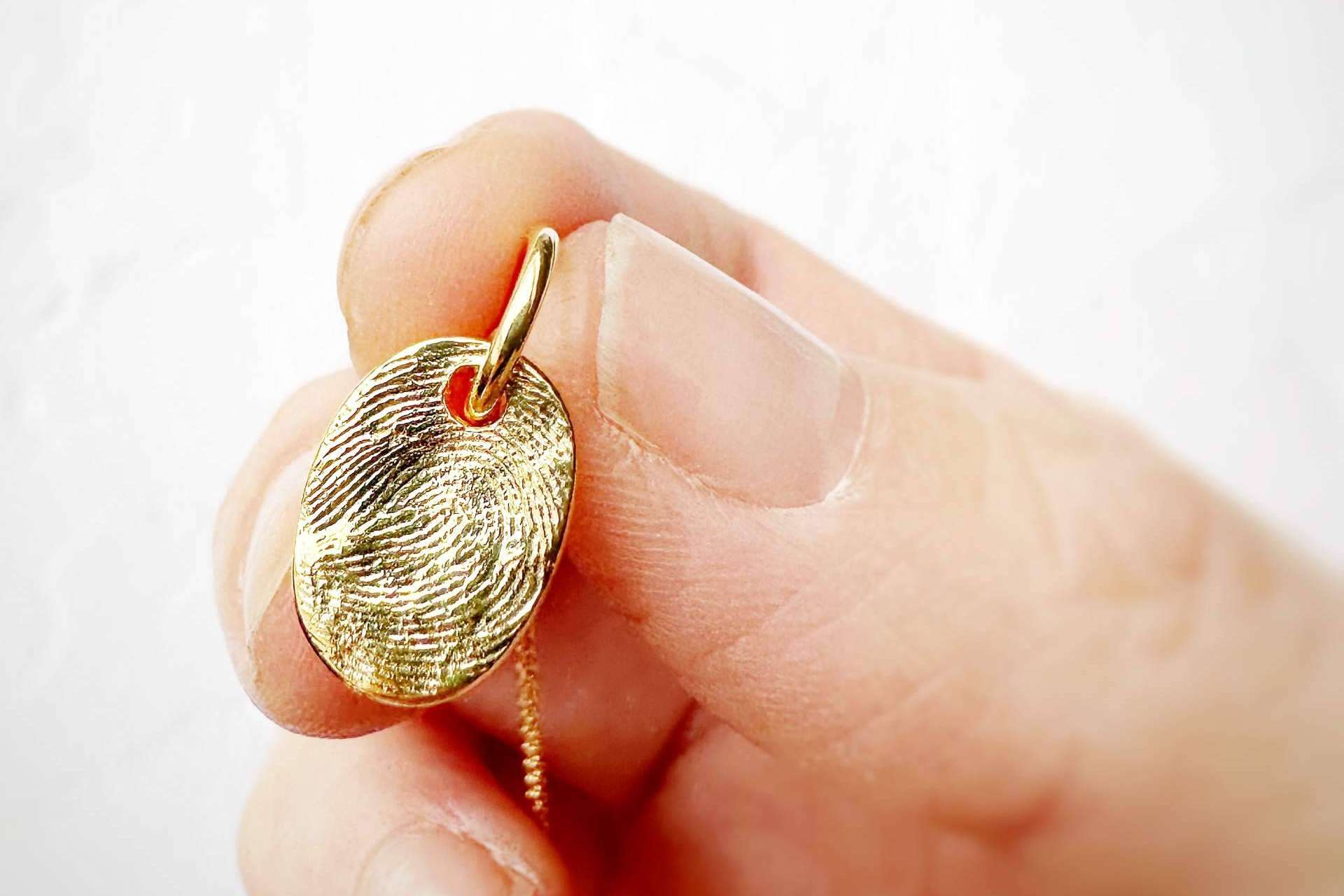 Las joyas especiales y originales de la marca Dejando Huella ideales para regalar o autoregalarse