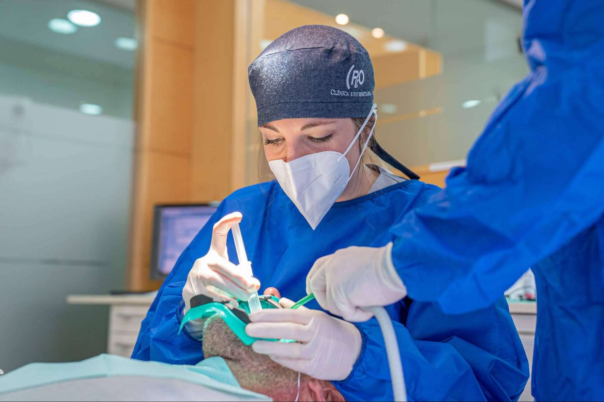 En cualquier clínica dental, la endodoncia es una especialidad imprescindible